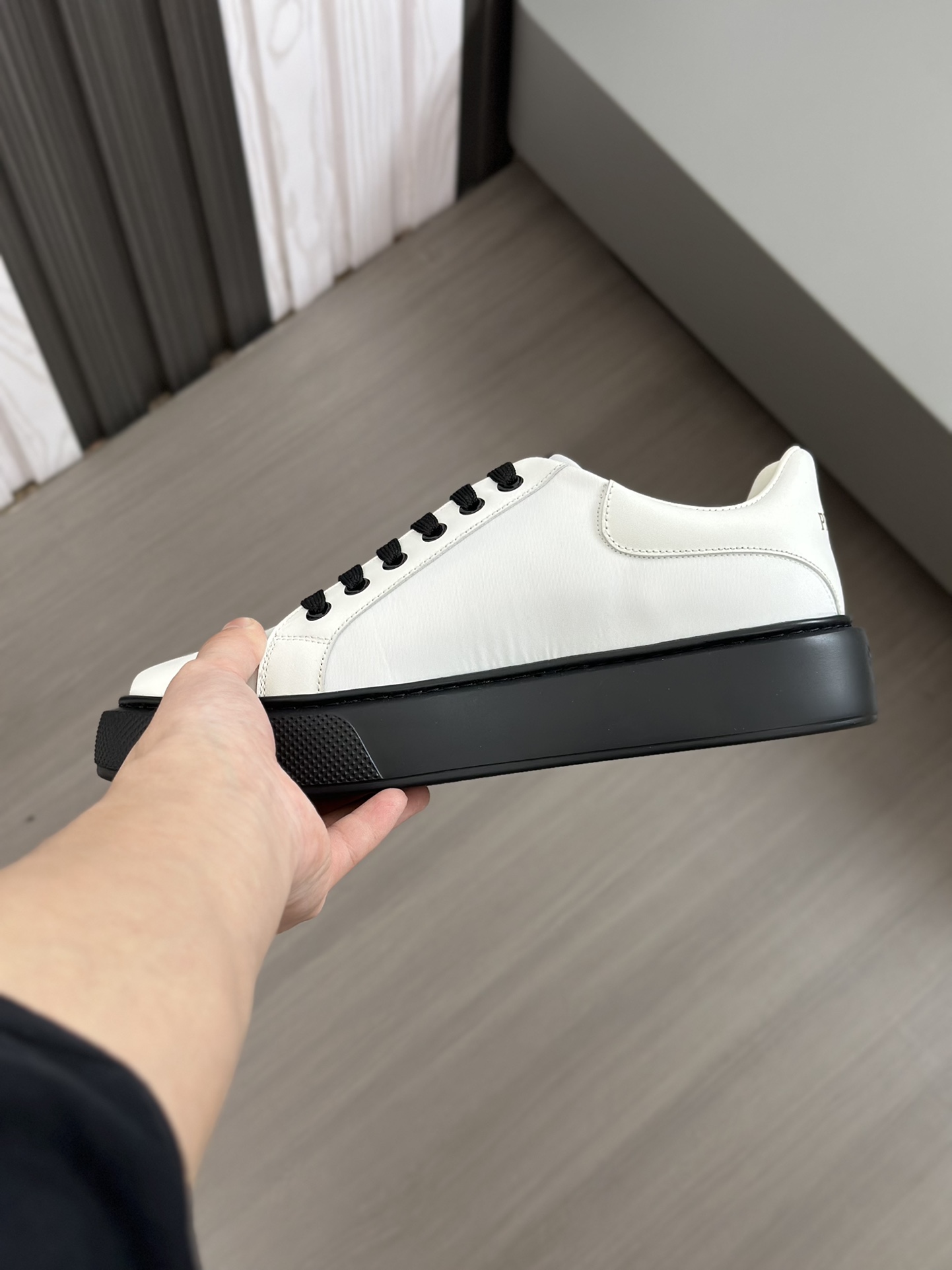alta calidad [PRADA] zapatillas de deporte de los hombres de la calle fritos nueva llegada, contador