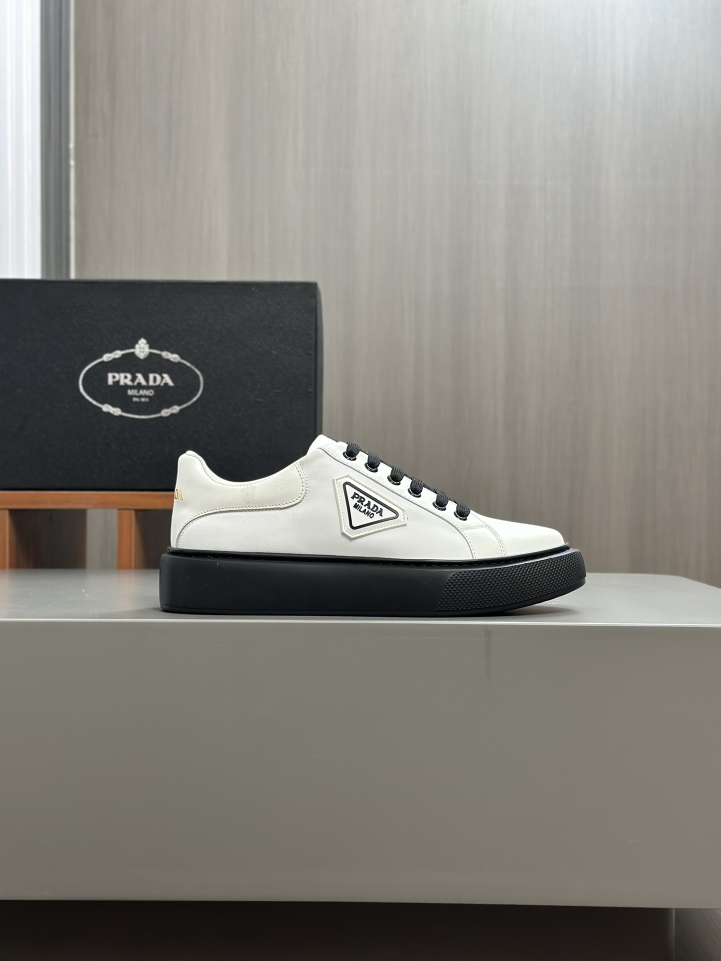 alta calidad [PRADA] zapatillas de deporte de los hombres de la calle fritos nueva llegada, contador