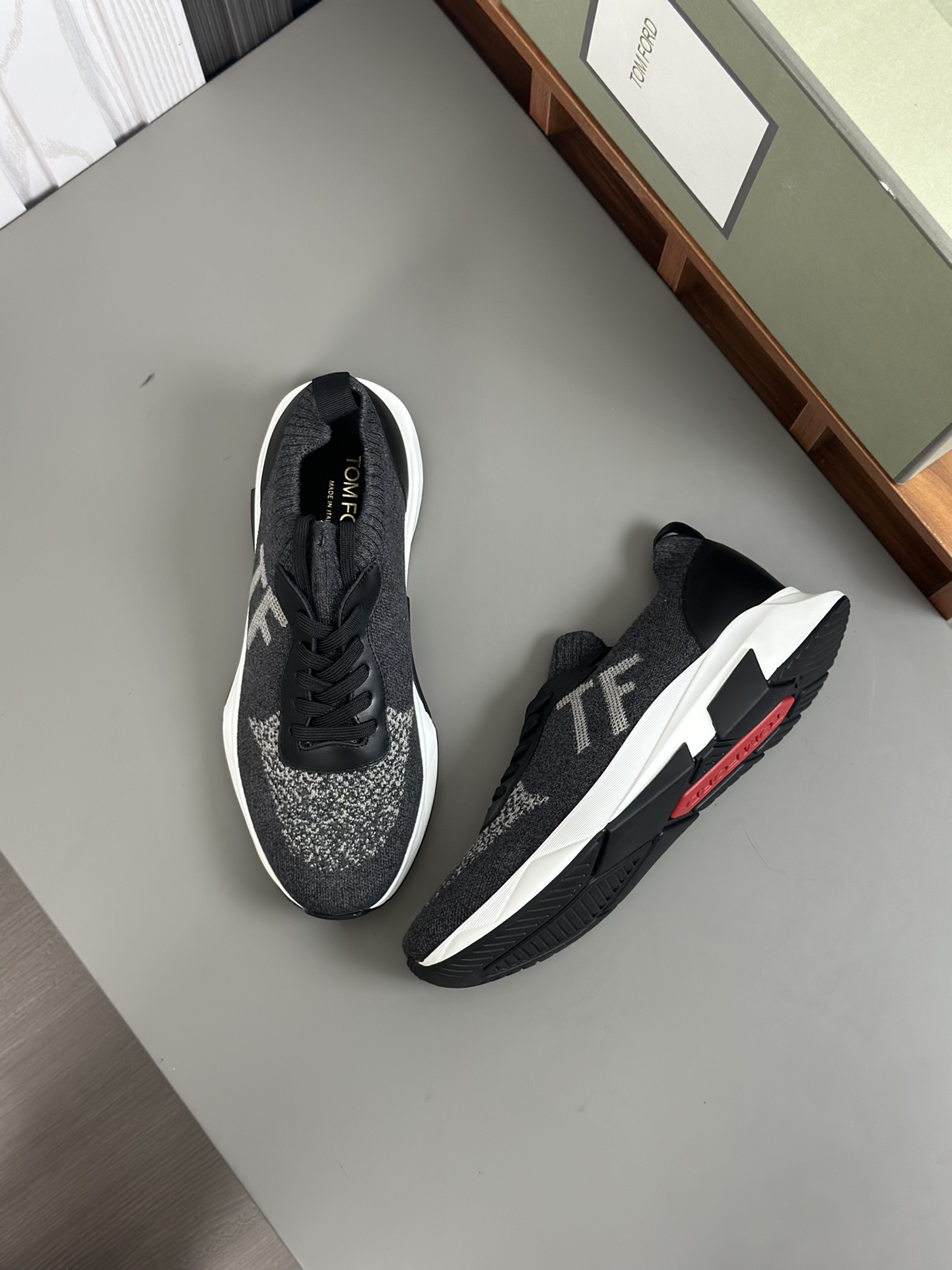 TOM FORD zapatillas bajas de puntoTejido de punto de alta densidad con artesanía de piel de vacuno, 