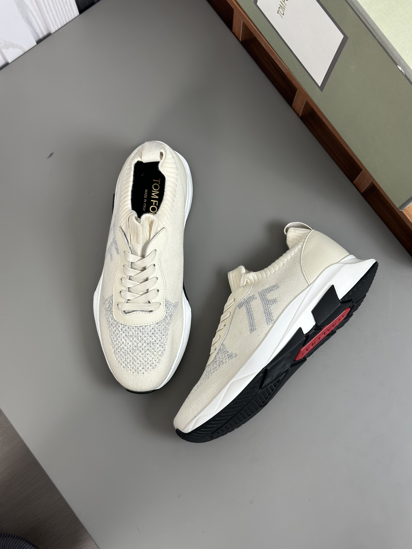 TOM FORD zapatillas bajas de puntoTejido de punto de alta densidad con artesanía de piel de vacuno, 