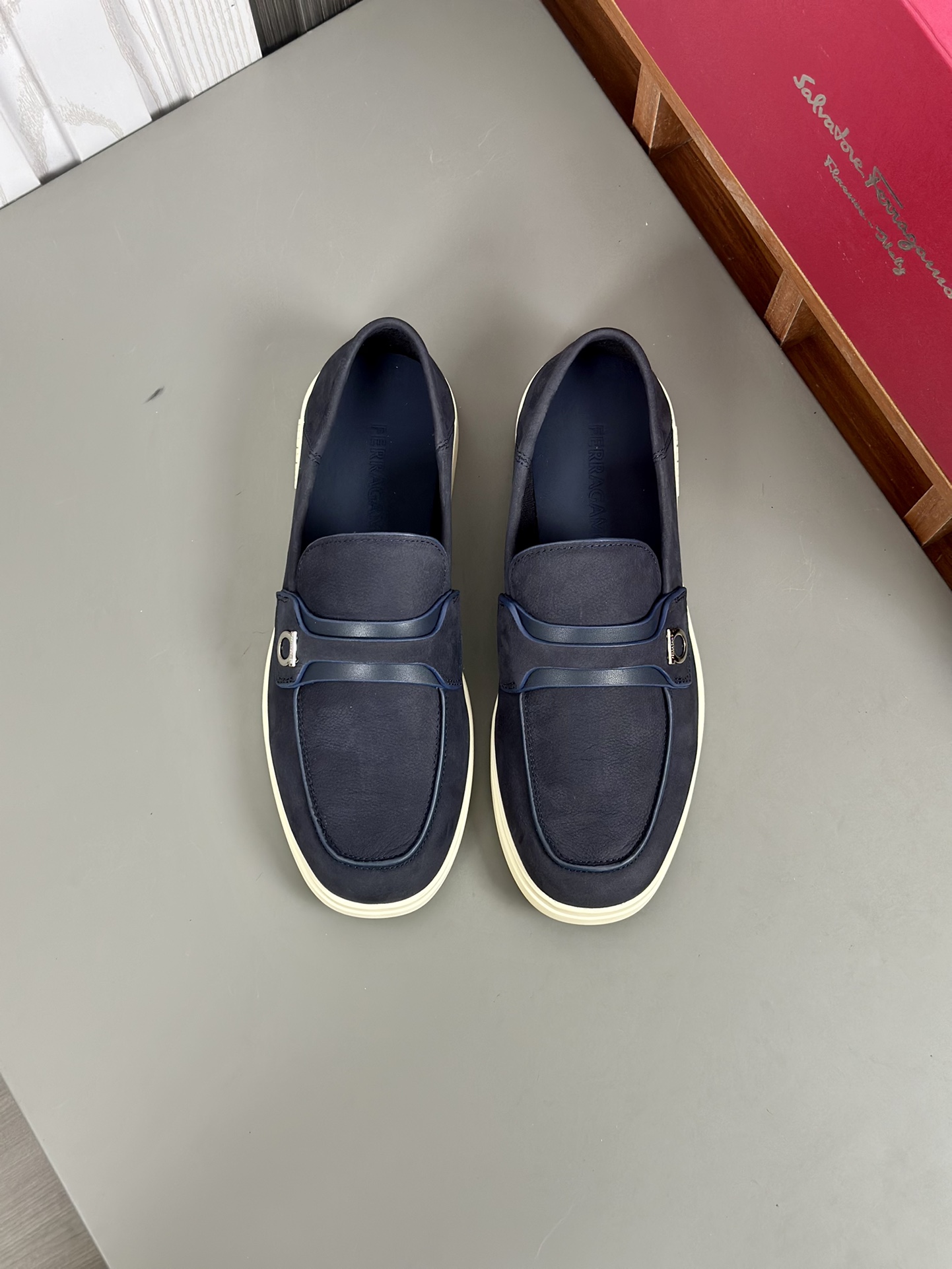 - Nuevo producto - Salvatore Fer* De gama alta de los hombres casuales único original auténtico OEM 