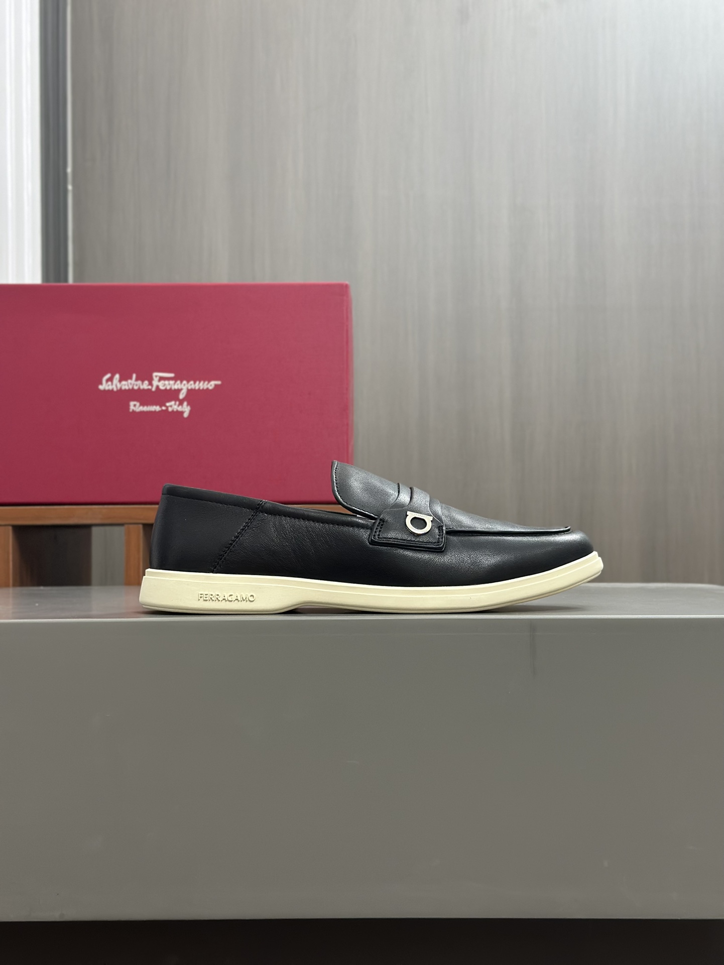 - Nuevo producto - Salvatore Fer* De gama alta de los hombres casuales único original auténtico OEM 