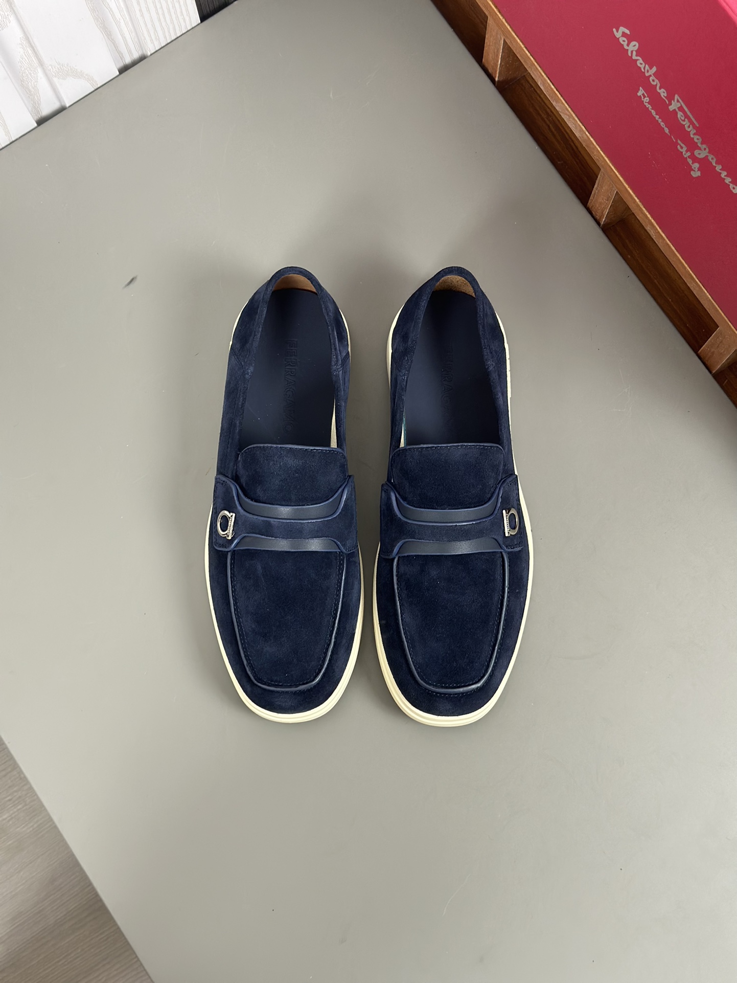 - Nuevo producto - Salvatore Fer* De gama alta de los hombres casuales único original auténtico OEM 