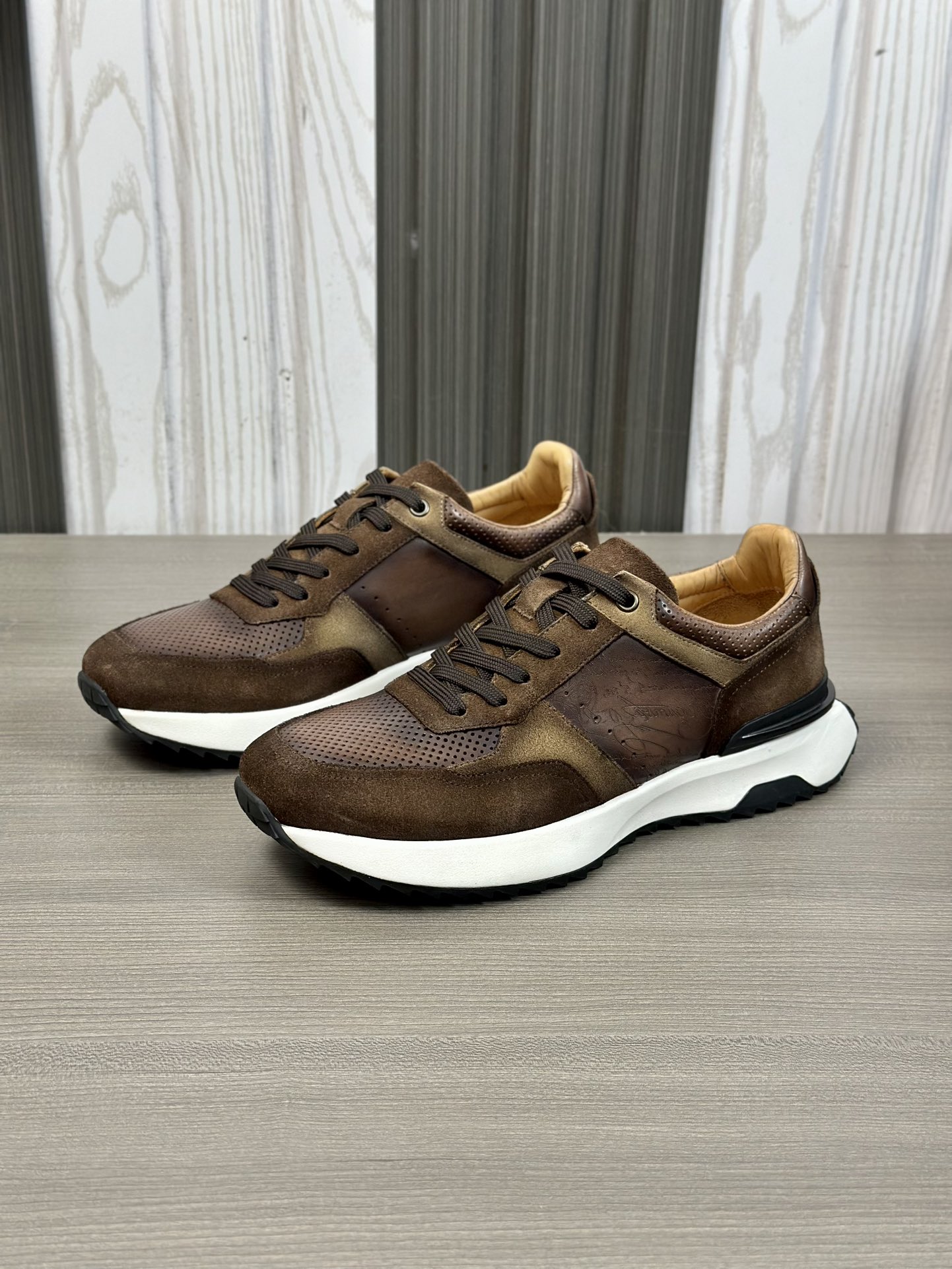 Berlut* Berlut* zapatos casuales de gama alta de los hombres, el último lanzamiento oficial de la pi