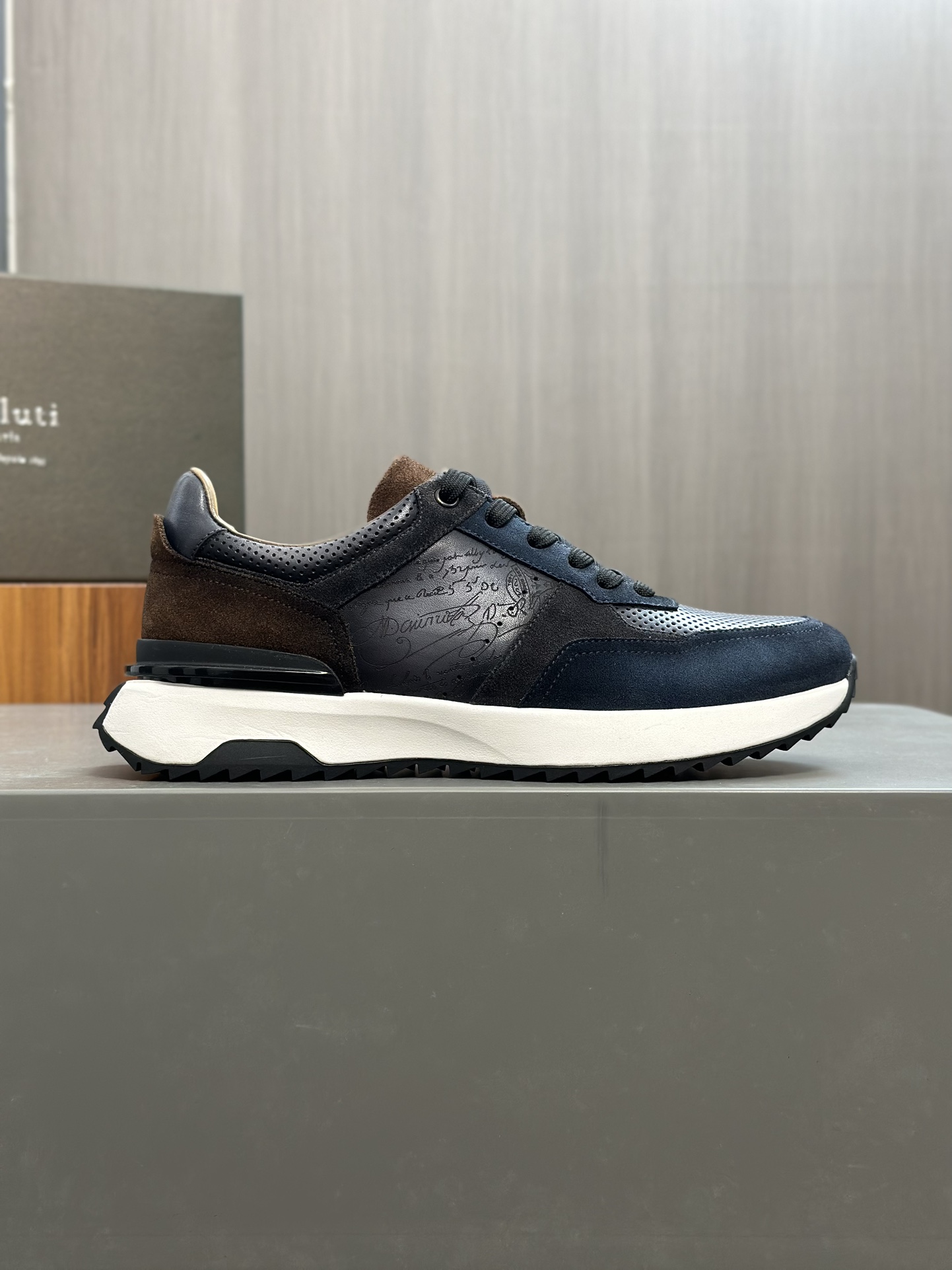 Berlut* Berlut* zapatos casuales de gama alta de los hombres, el último lanzamiento oficial de la pi