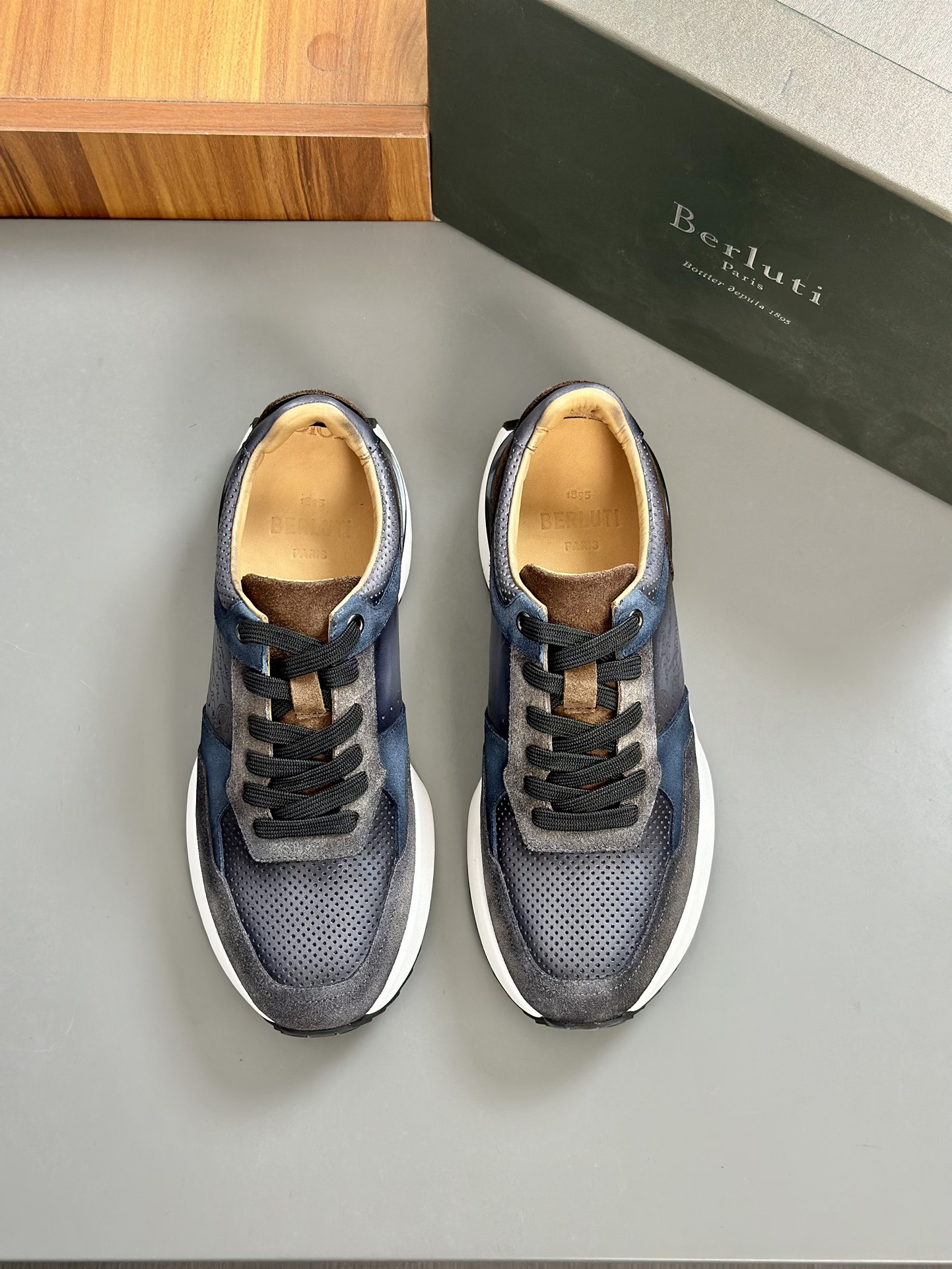 Berlut* Berlut* zapatos casuales de gama alta de los hombres, el último lanzamiento oficial de la pi