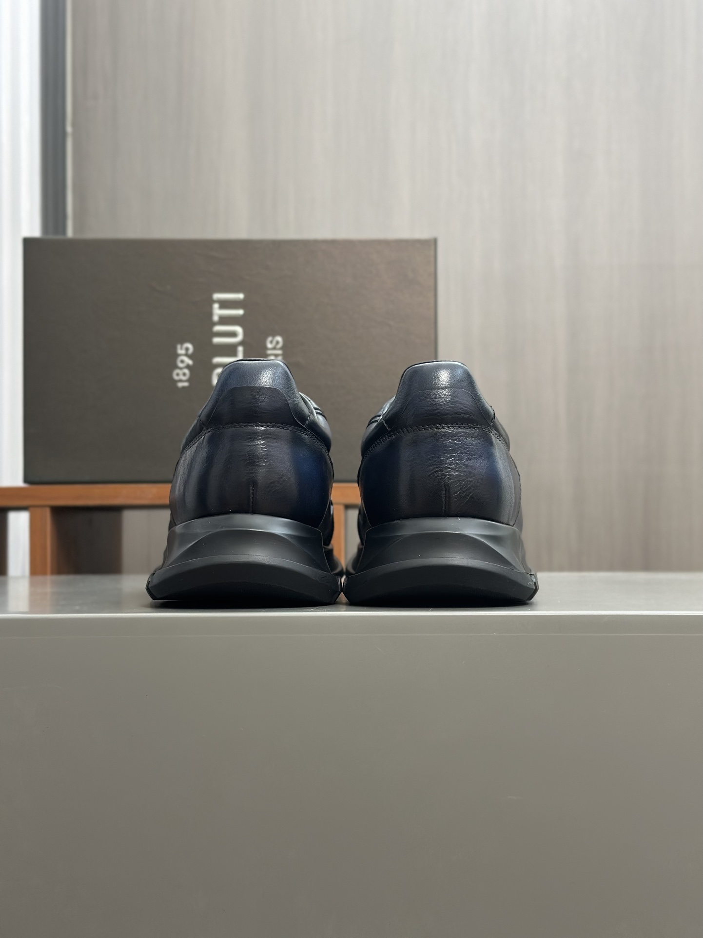 Berlut* Berlut* zapatos casuales de gama alta de los hombres, el último lanzamiento oficial de la pi