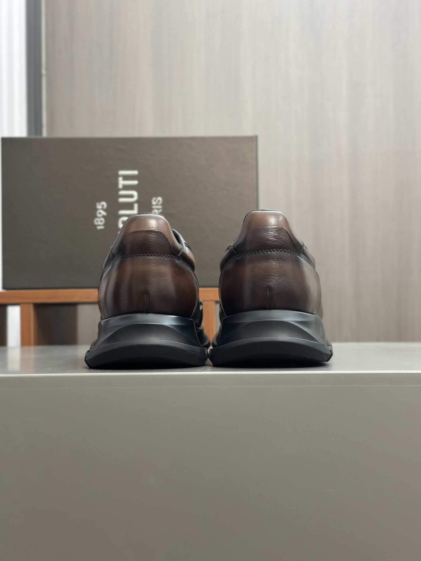 Berlut* Berlut* zapatos casuales de gama alta de los hombres, el último lanzamiento oficial de la pi