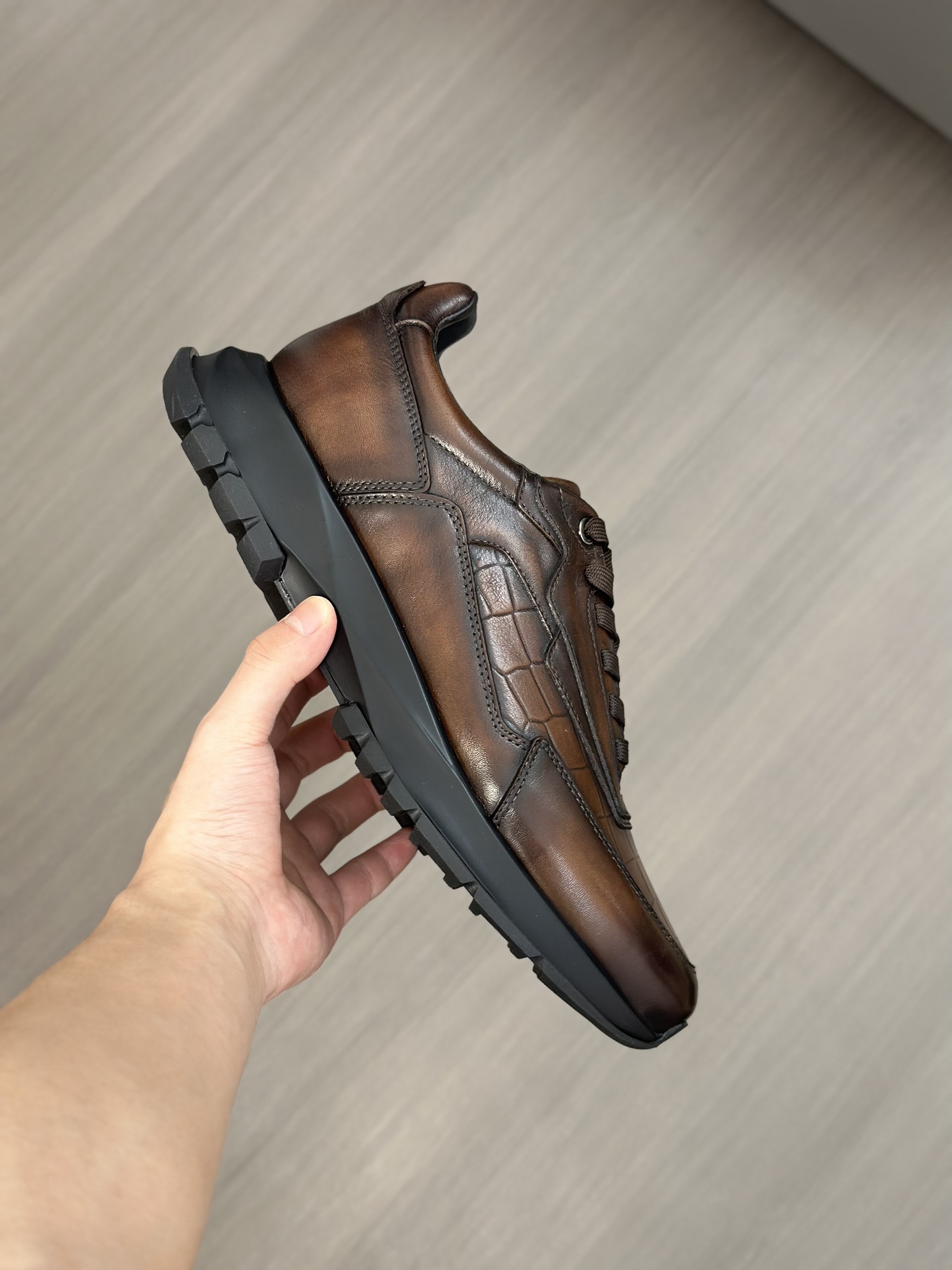 Berlut* Berlut* zapatos casuales de gama alta de los hombres, el último lanzamiento oficial de la pi
