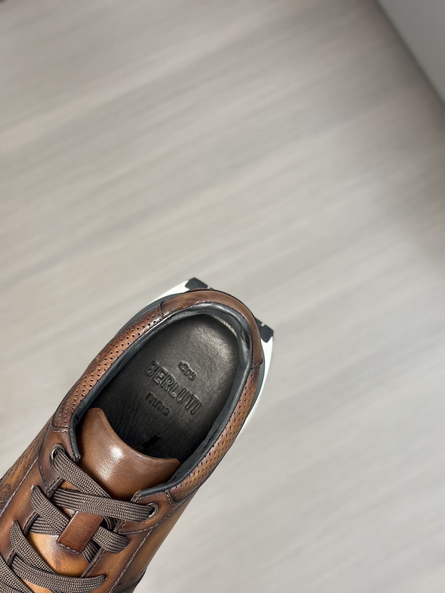 Berlut* Berlut* zapatos casuales de gama alta de los hombres, el último lanzamiento oficial de la pi
