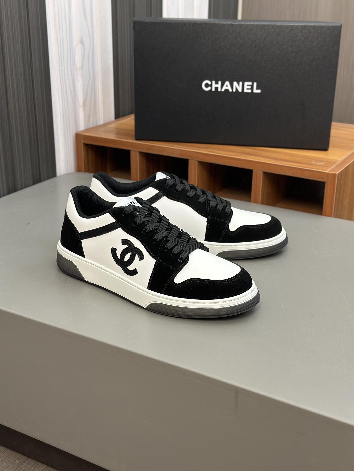 [CHANEL] Chanel P370 - Calidad de gama alta Original único - Superior: piel de becerro de seda, perf