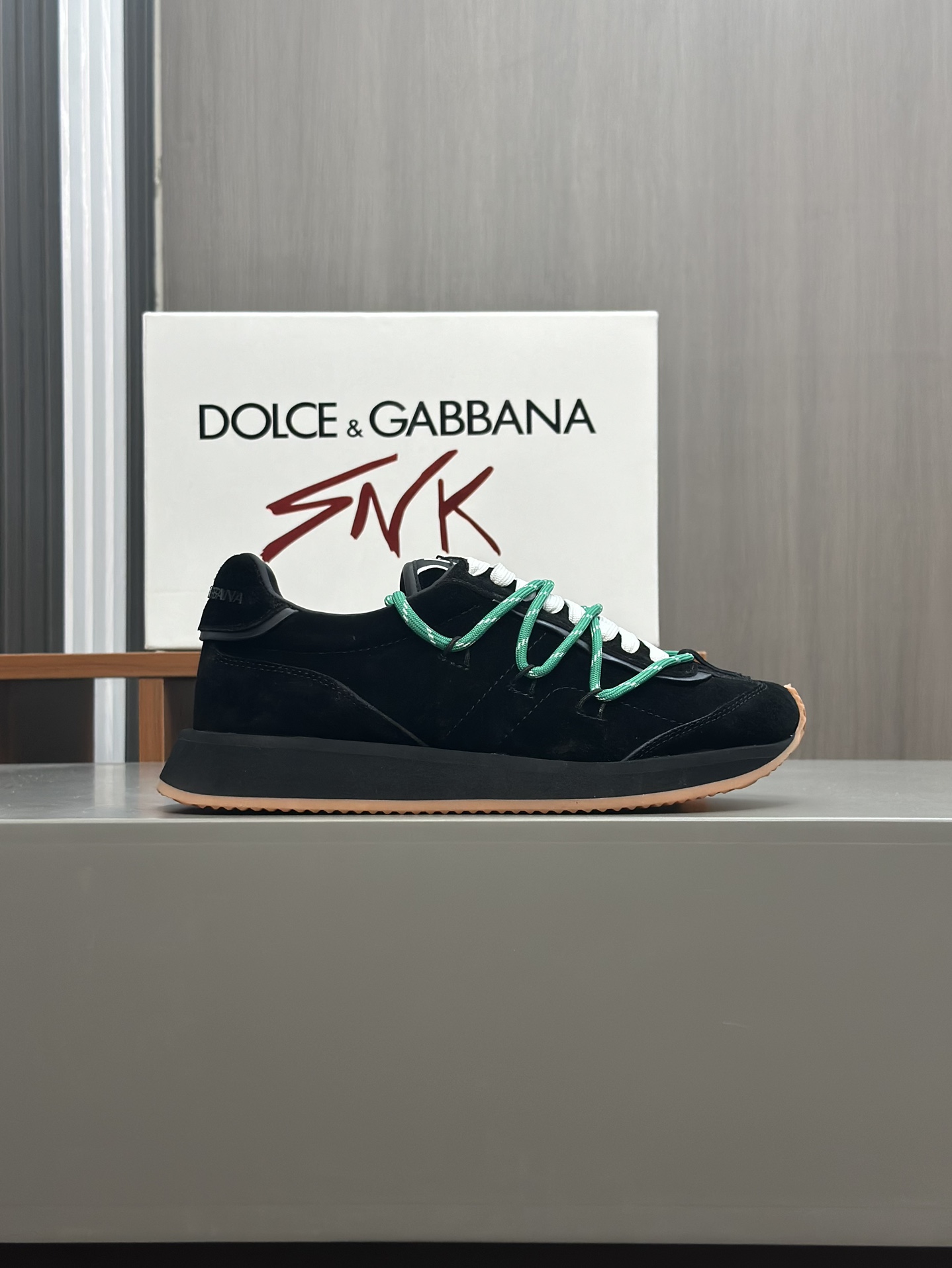 Nuevo producto--Dolce&Gabbana--DG de gama alta de los hombres de los deportes-zapatos casuales. Top 