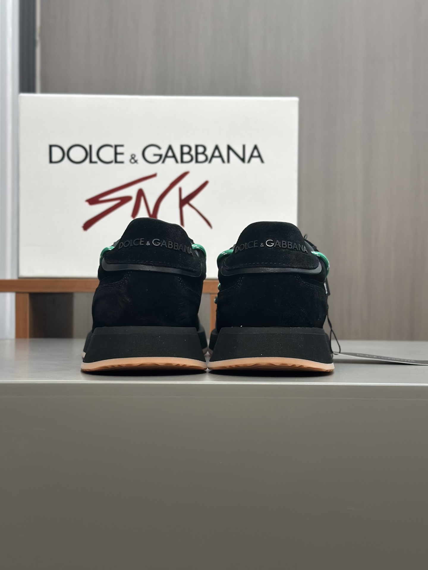 Nuevo producto--Dolce&Gabbana--DG de gama alta de los hombres de los deportes-zapatos casuales. Top 