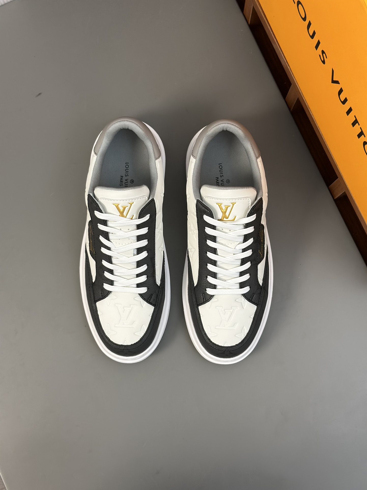 [Louis Vuitton] Louis Vuitton - Calidad de gama alta Original único - Parte superior: cuero de becer
