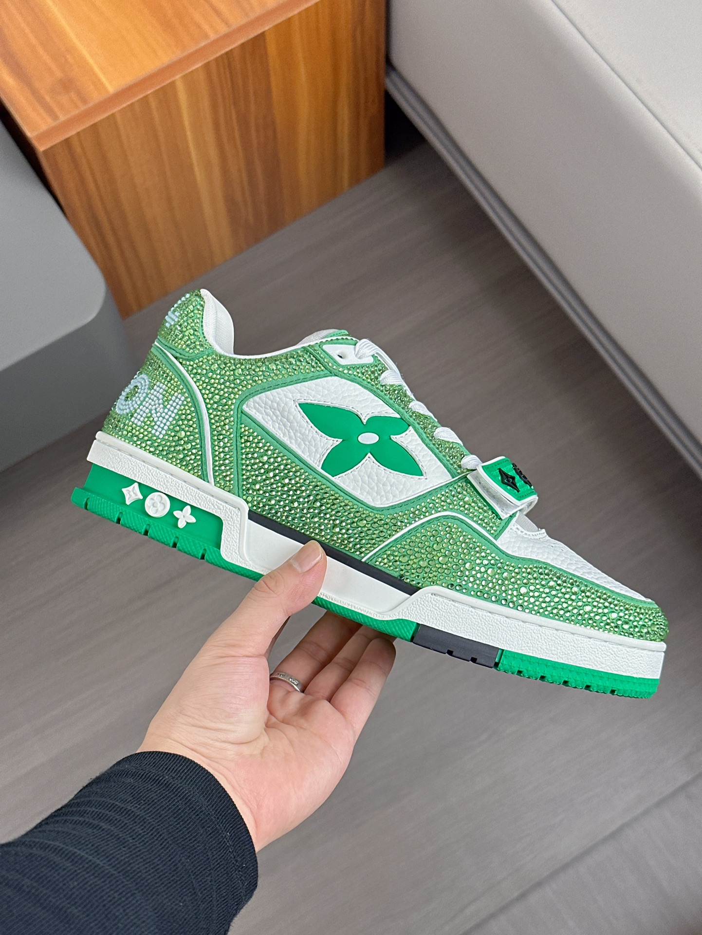 --Nuevos Productos--2024FW-LV TRAINER ¡diamantes calientes llenos de estrellas zapatillas retro! El 