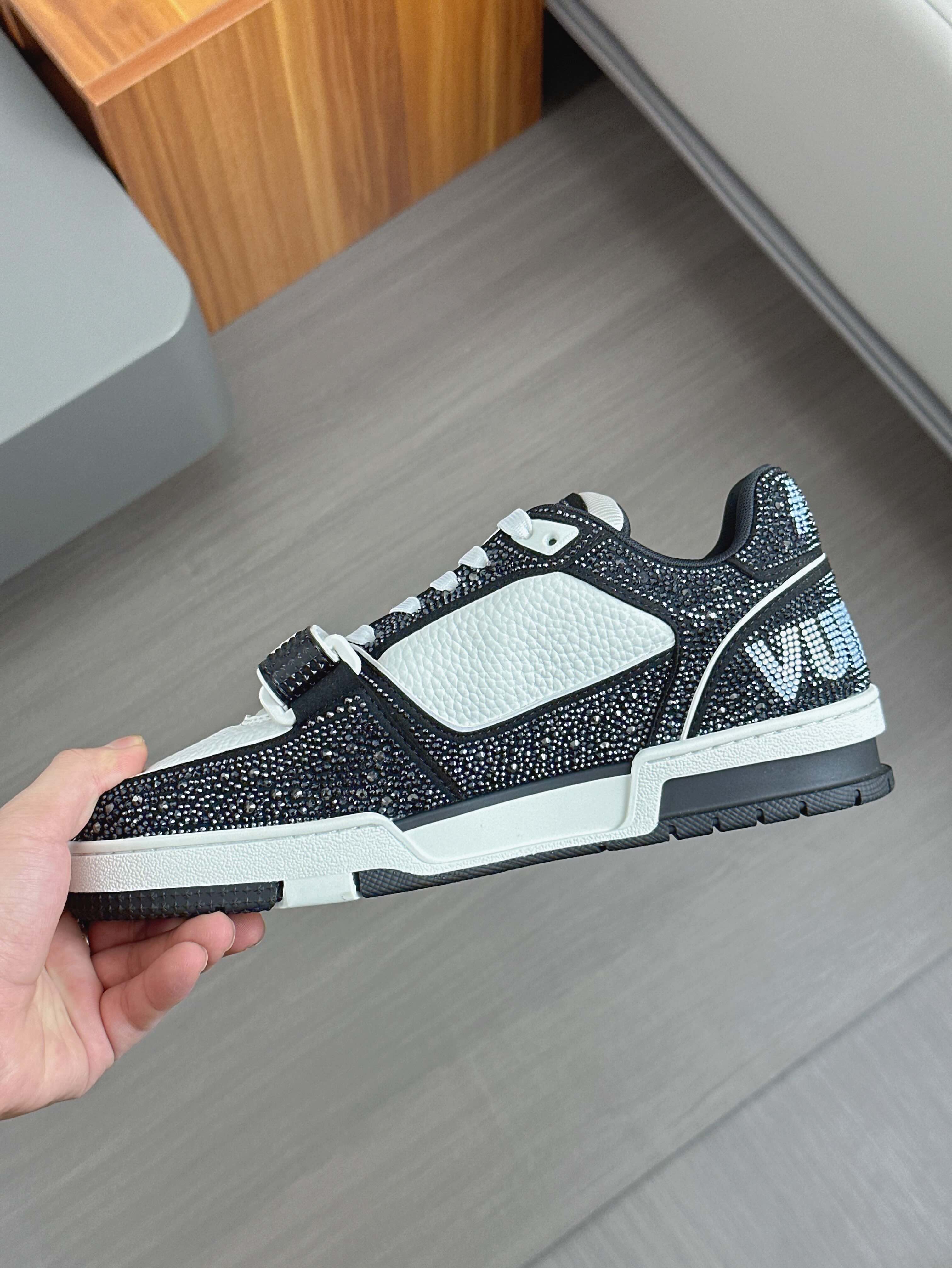 --Nuevos Productos--2024FW-LV TRAINER ¡diamantes calientes llenos de estrellas zapatillas retro! El 