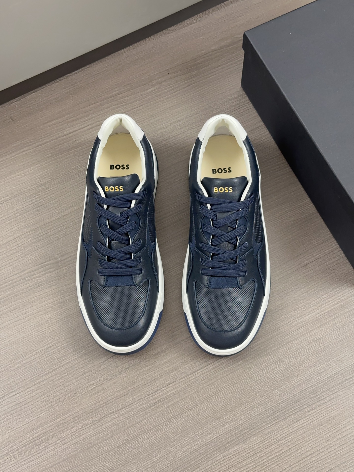 Original boutique única, zapatos casual para hombre de BOSS, piel de becerro importada original, for