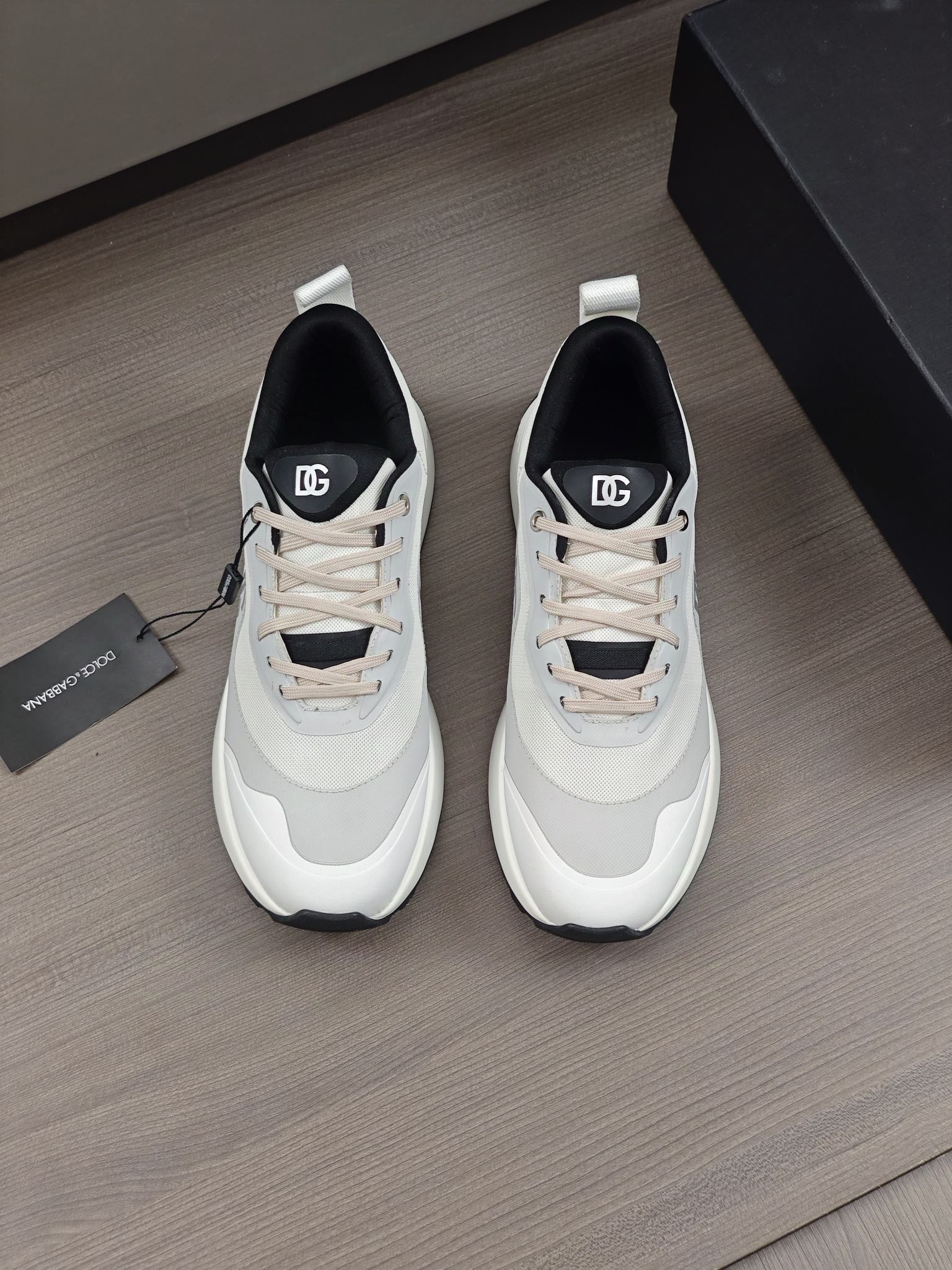 --Nuevo--Dolce&Gabbana--DG de gama alta de los hombres zapatos deportivo-casual. Mostrador superior 