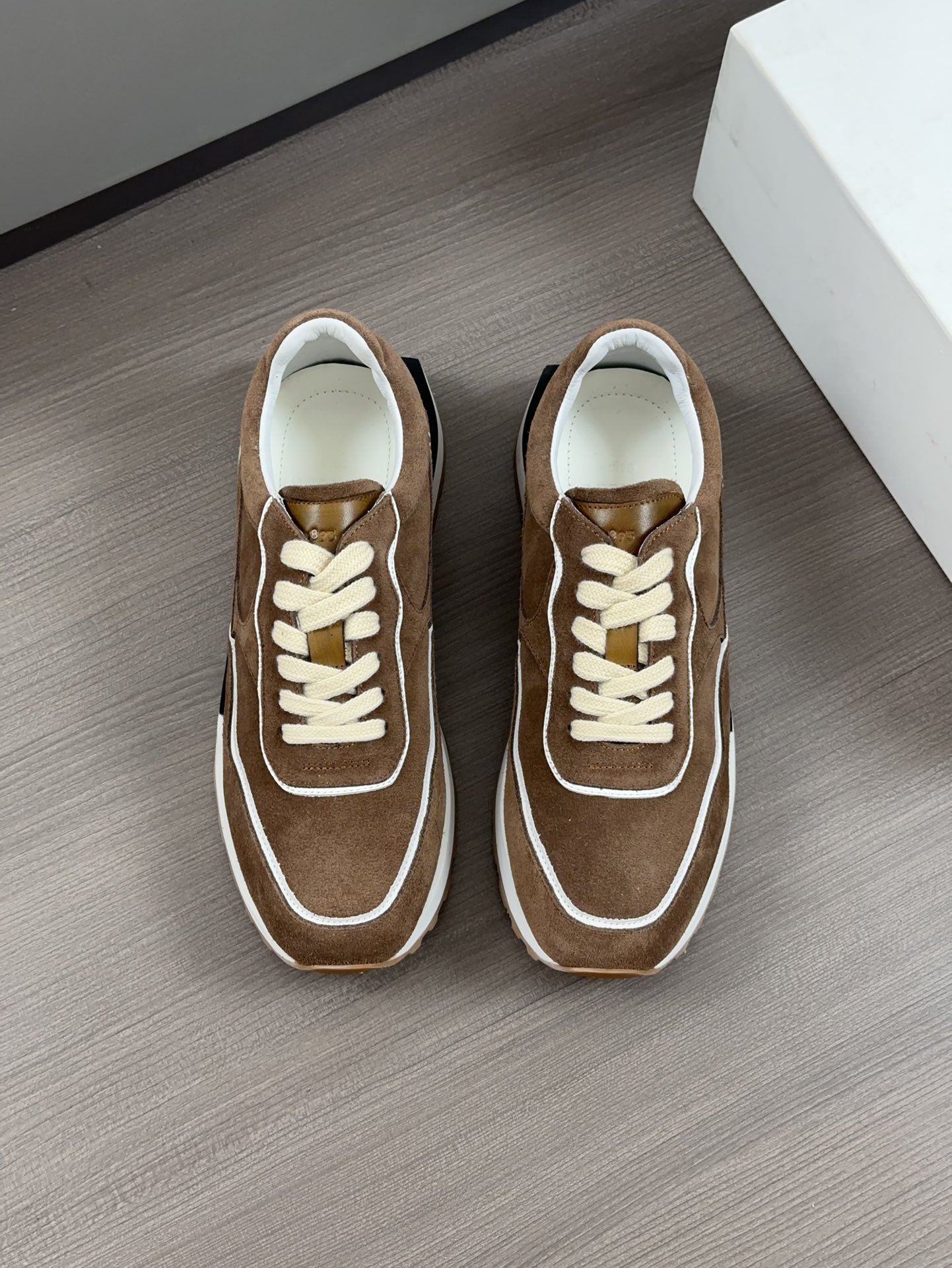 Berluti/Bruti zapatillas deportivas casuales de caña baja, la parte superior de esta versátil zapati