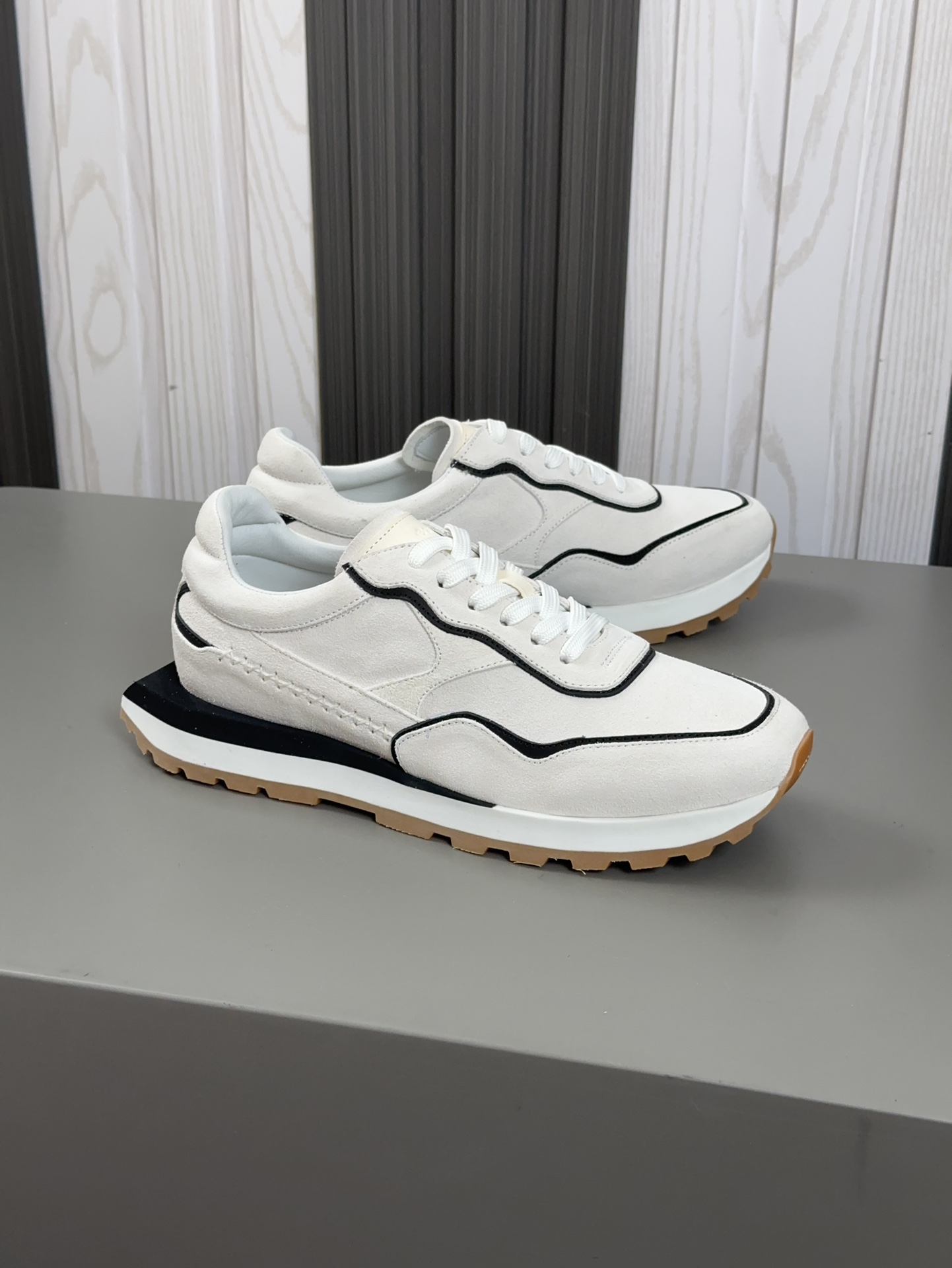 Berluti/Bruti zapatillas deportivas casuales de caña baja, la parte superior de esta versátil zapati