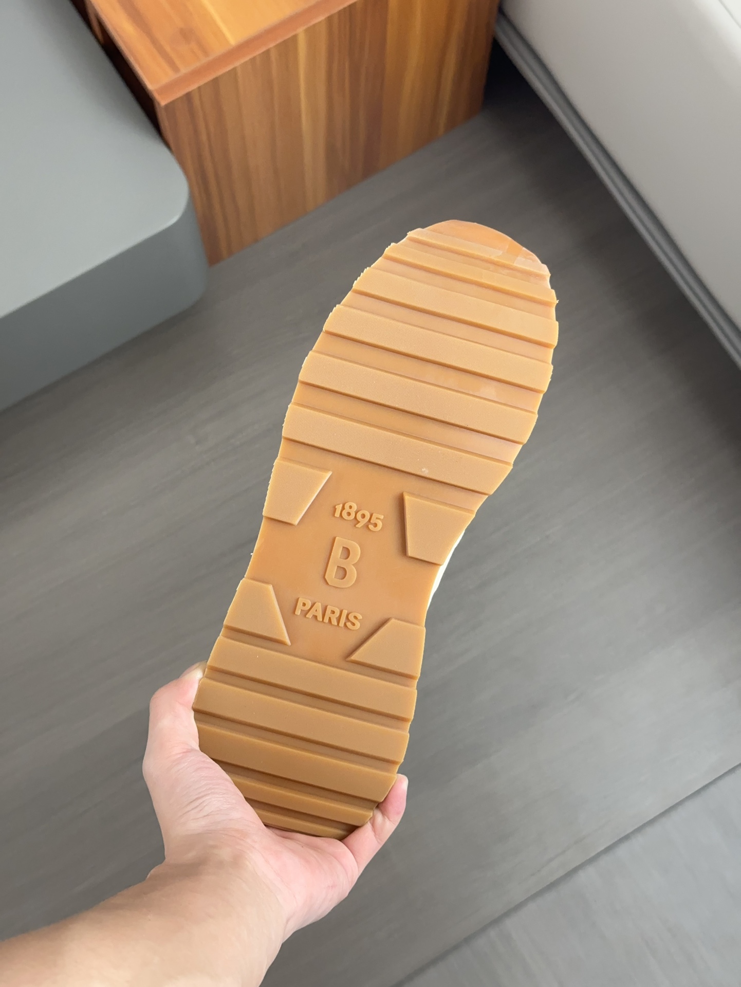 Berluti/Bruti zapatillas deportivas casuales de caña baja, la parte superior de esta versátil zapati