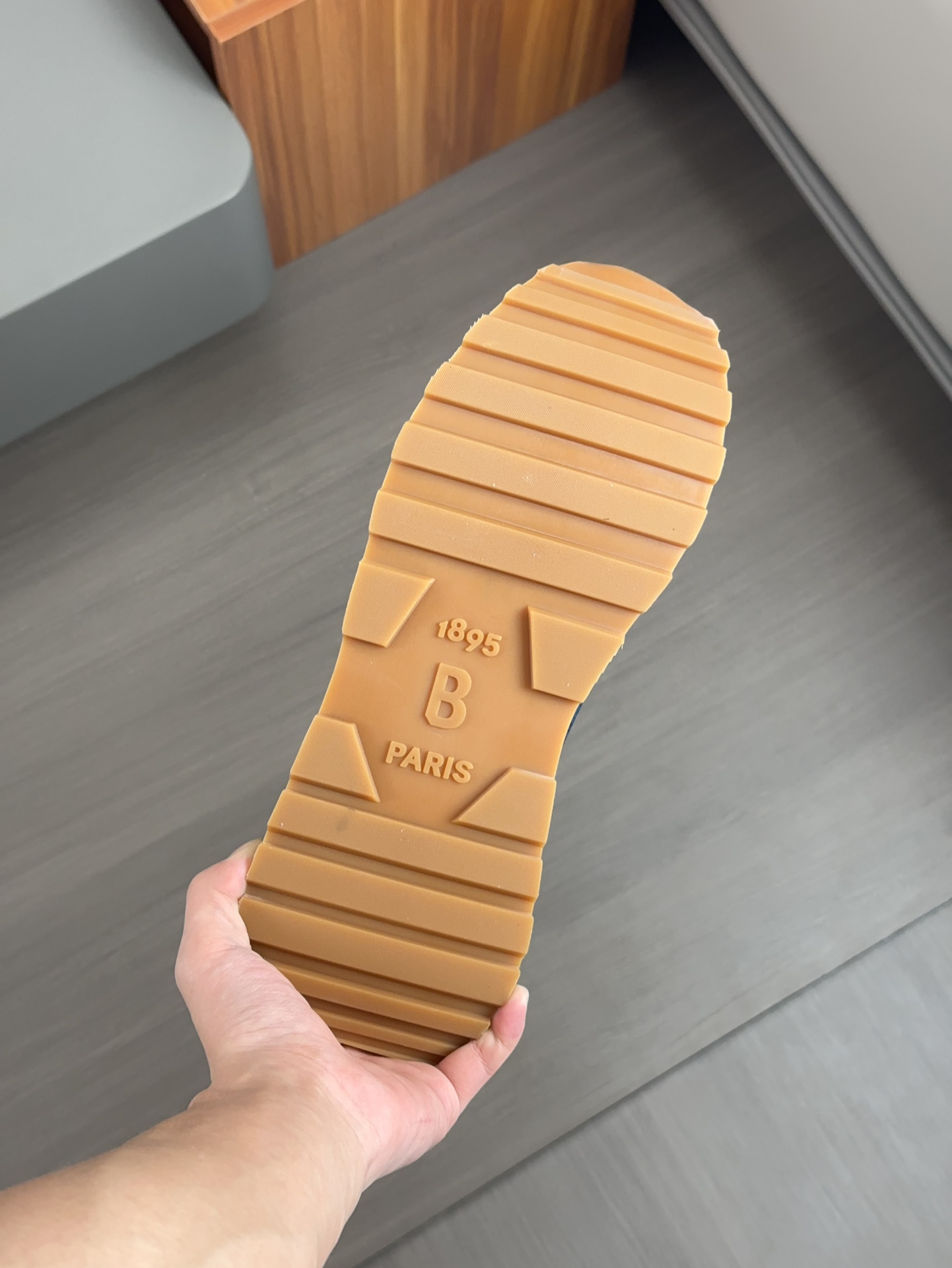 Berluti/Bruti zapatillas deportivas casuales de caña baja, la parte superior de esta versátil zapati