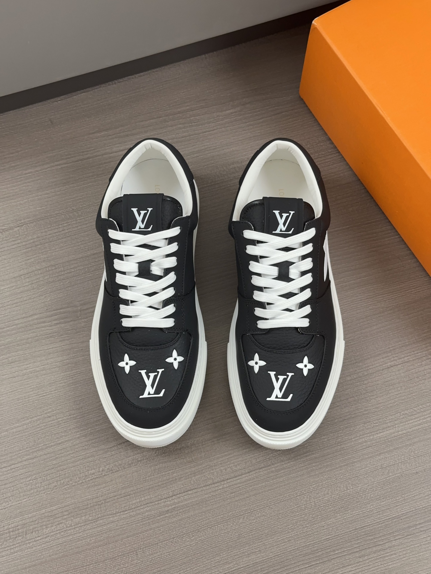 Louis Vuitton AAAAA
 Zapatos Zapatillas deportivas Hombres Piel de vaca Cuero Caucho Casual