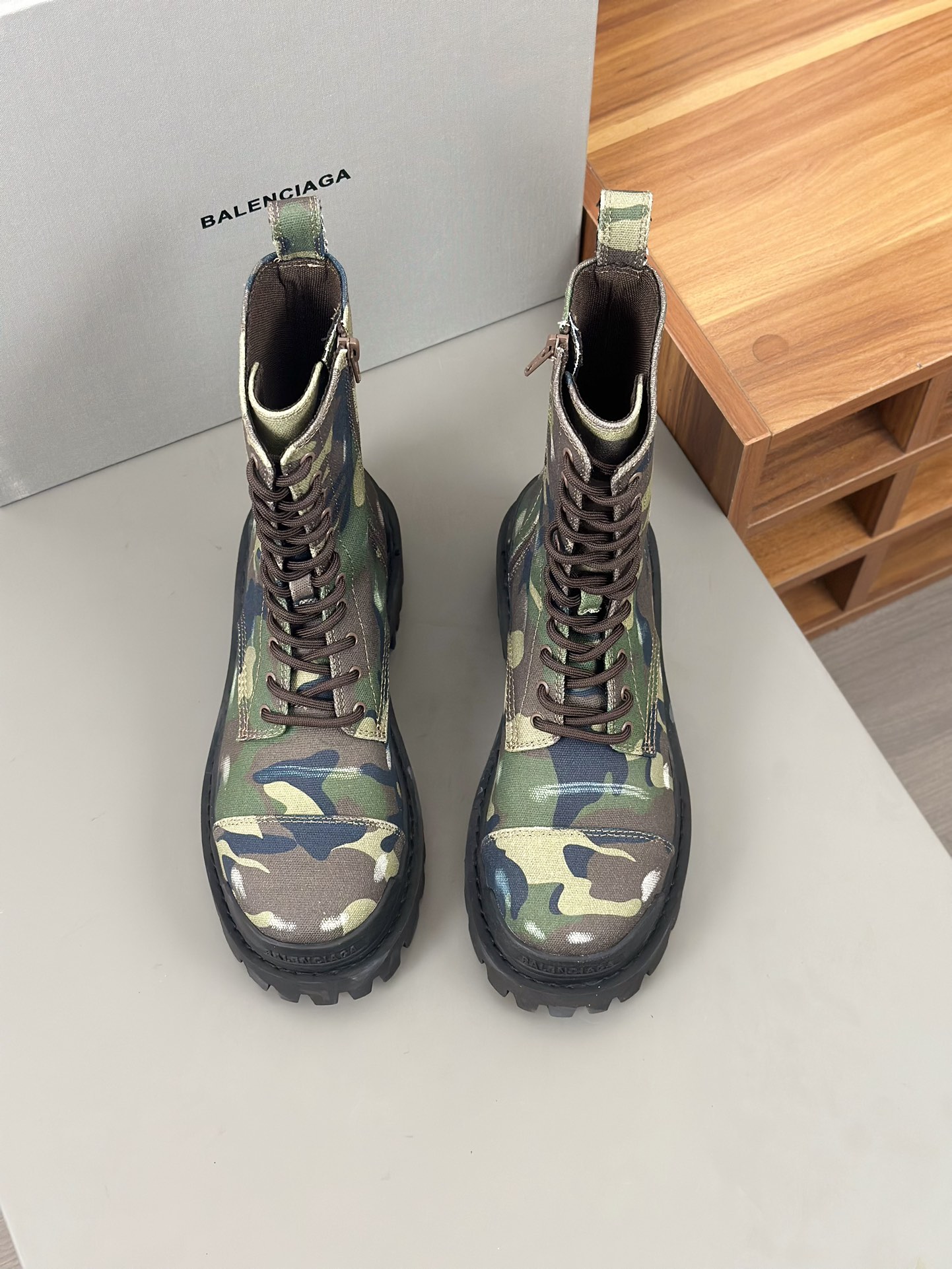 Factory Parisienne - Botas Martin Vintage 𝗕𝗔𝗔𝗟𝗘𝗡𝗖𝗜 Versión puramente original de las Botas M