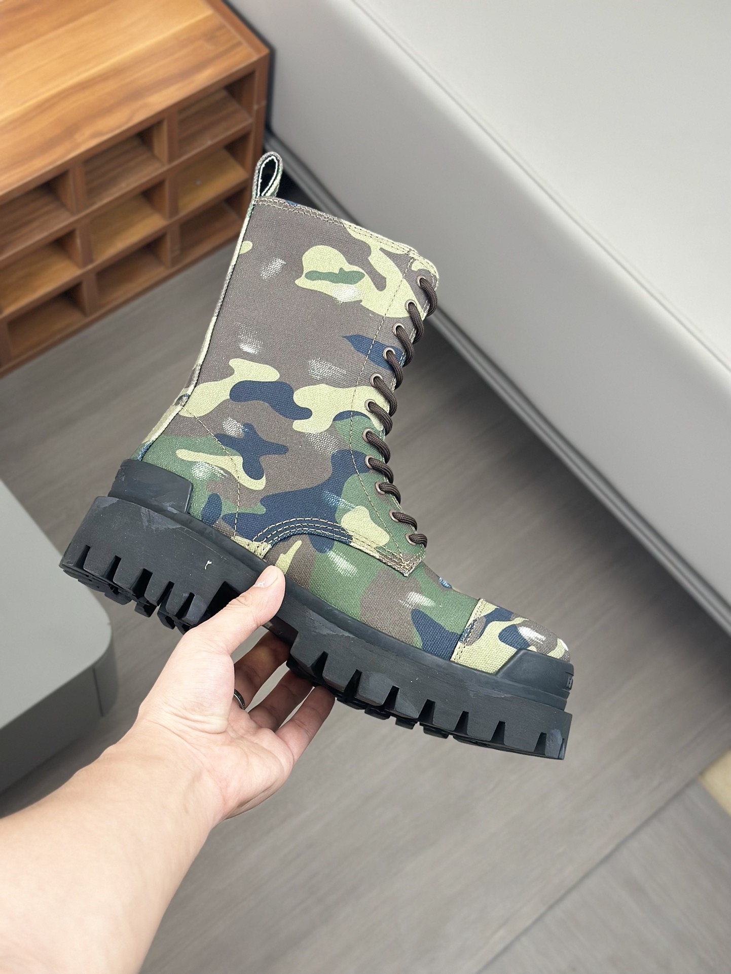 Factory Parisienne - Botas Martin Vintage 𝗕𝗔𝗔𝗟𝗘𝗡𝗖𝗜 Versión puramente original de las Botas M