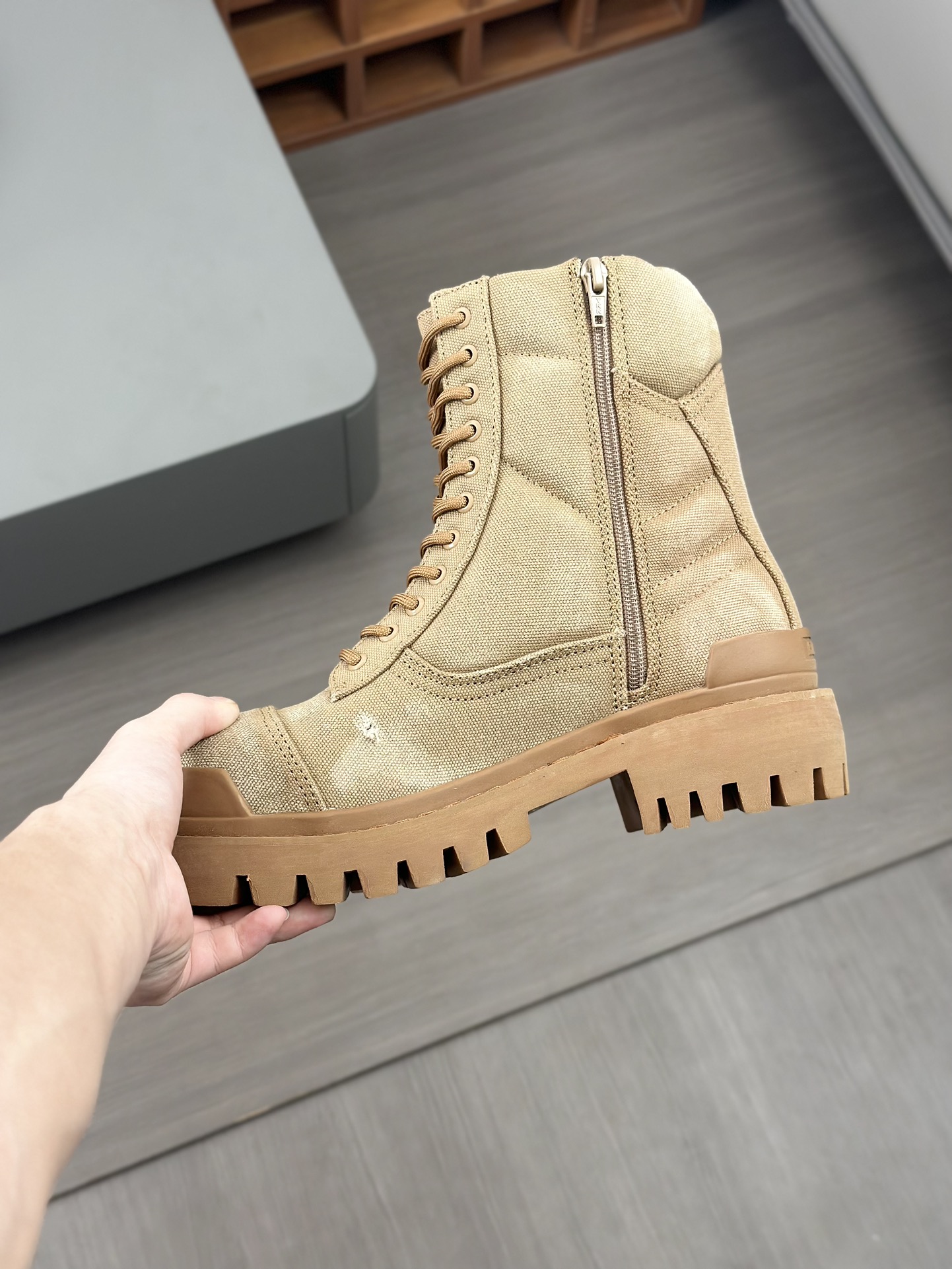 Factory Parisienne - Botas Martin Vintage 𝗕𝗔𝗔𝗟𝗘𝗡𝗖𝗜 Versión puramente original de las Botas M