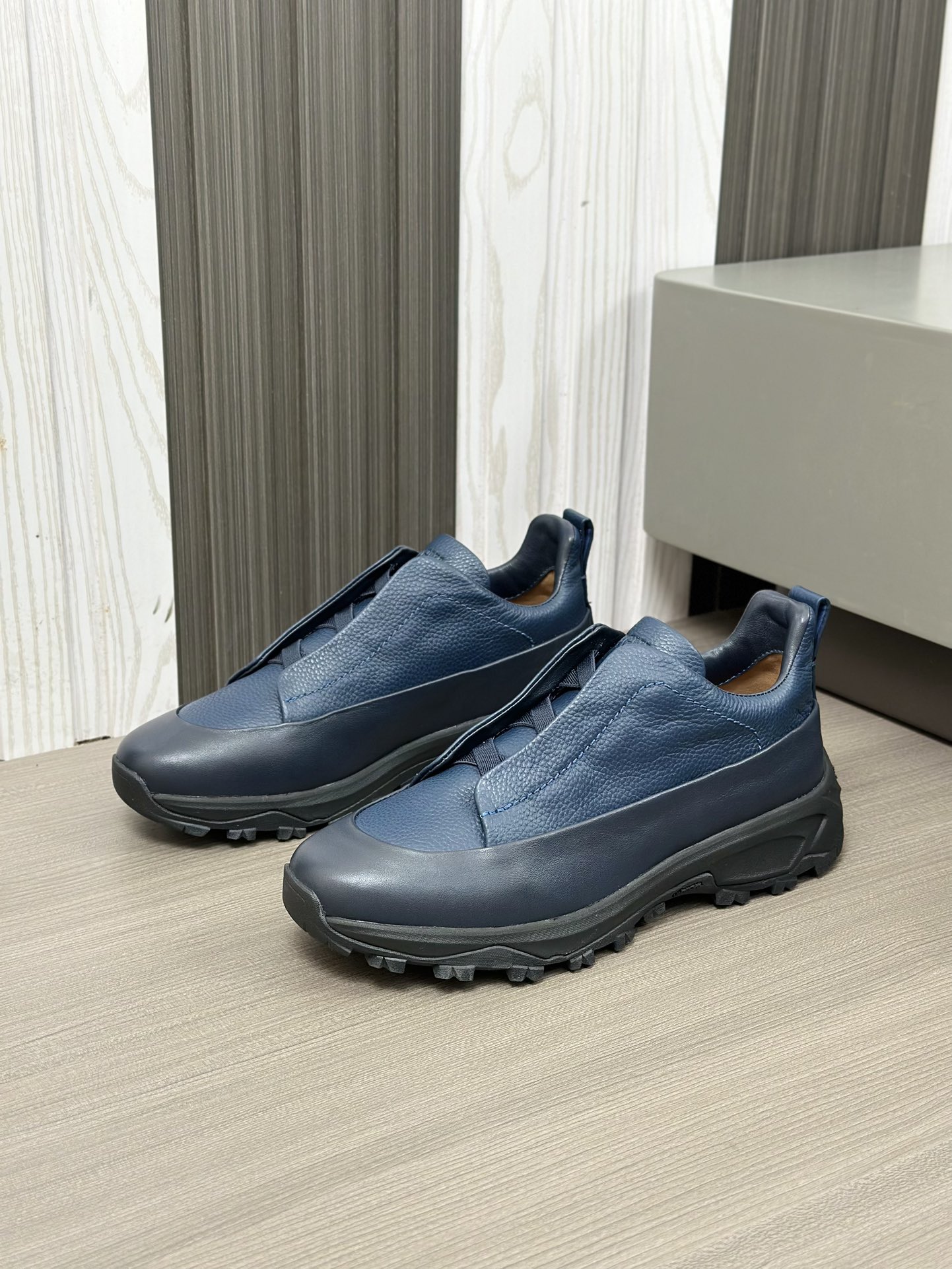 2024Nueva Serie ZEGNA Zegna Zapatos de los hombres de gamuza Triple StitchMonte zapatos casuales de 
