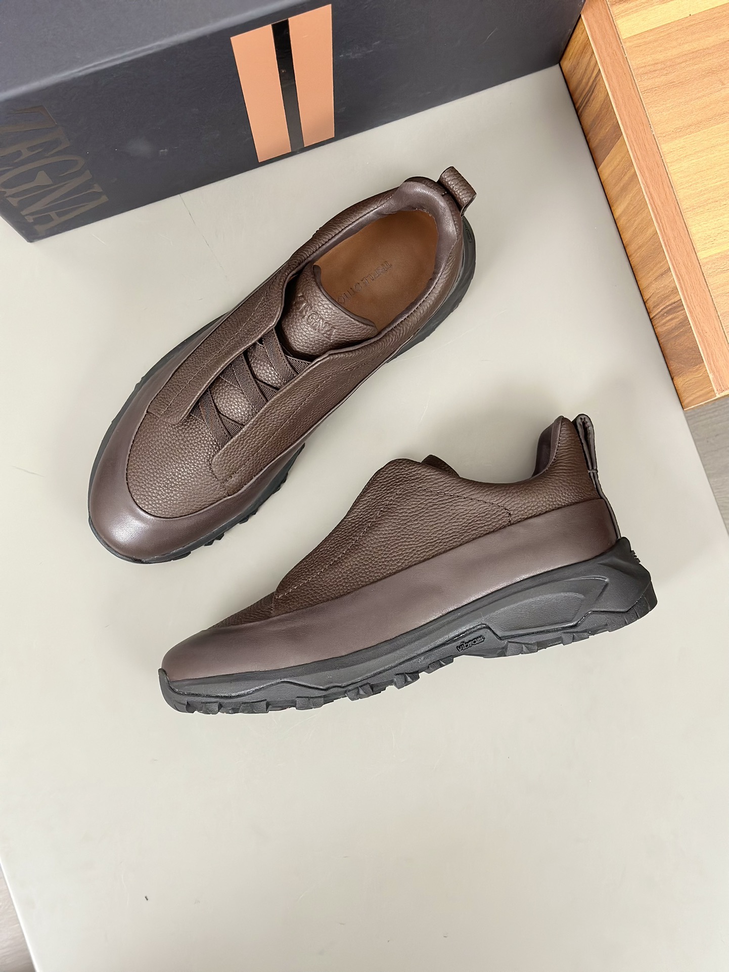 2024Nueva Serie ZEGNA Zegna Zapatos de los hombres de gamuza Triple StitchMonte zapatos casuales de 