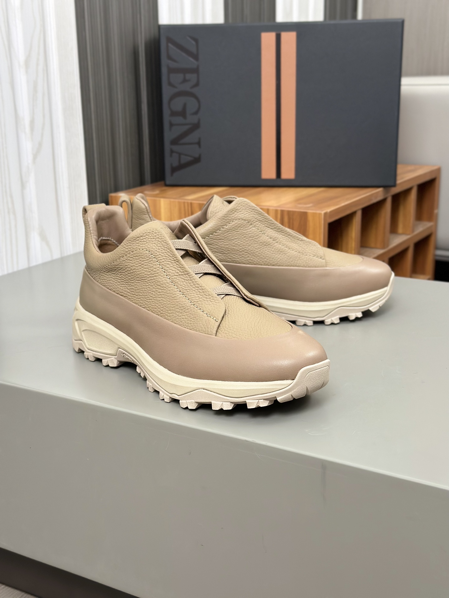 2024Nueva Serie ZEGNA Zegna Zapatos de los hombres de gamuza Triple StitchMonte zapatos casuales de 
