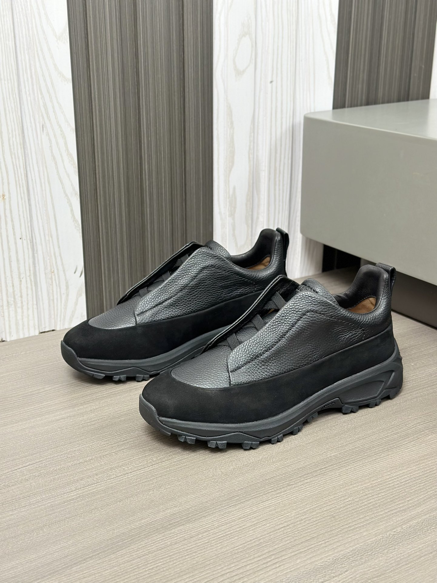 2024Nueva Serie ZEGNA Zegna Zapatos de los hombres de gamuza Triple StitchMonte zapatos casuales de 