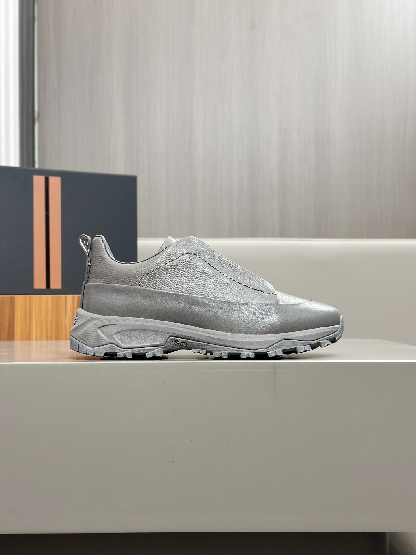 2024Nueva Serie ZEGNA Zegna Zapatos de los hombres de gamuza Triple StitchMonte zapatos casuales de 