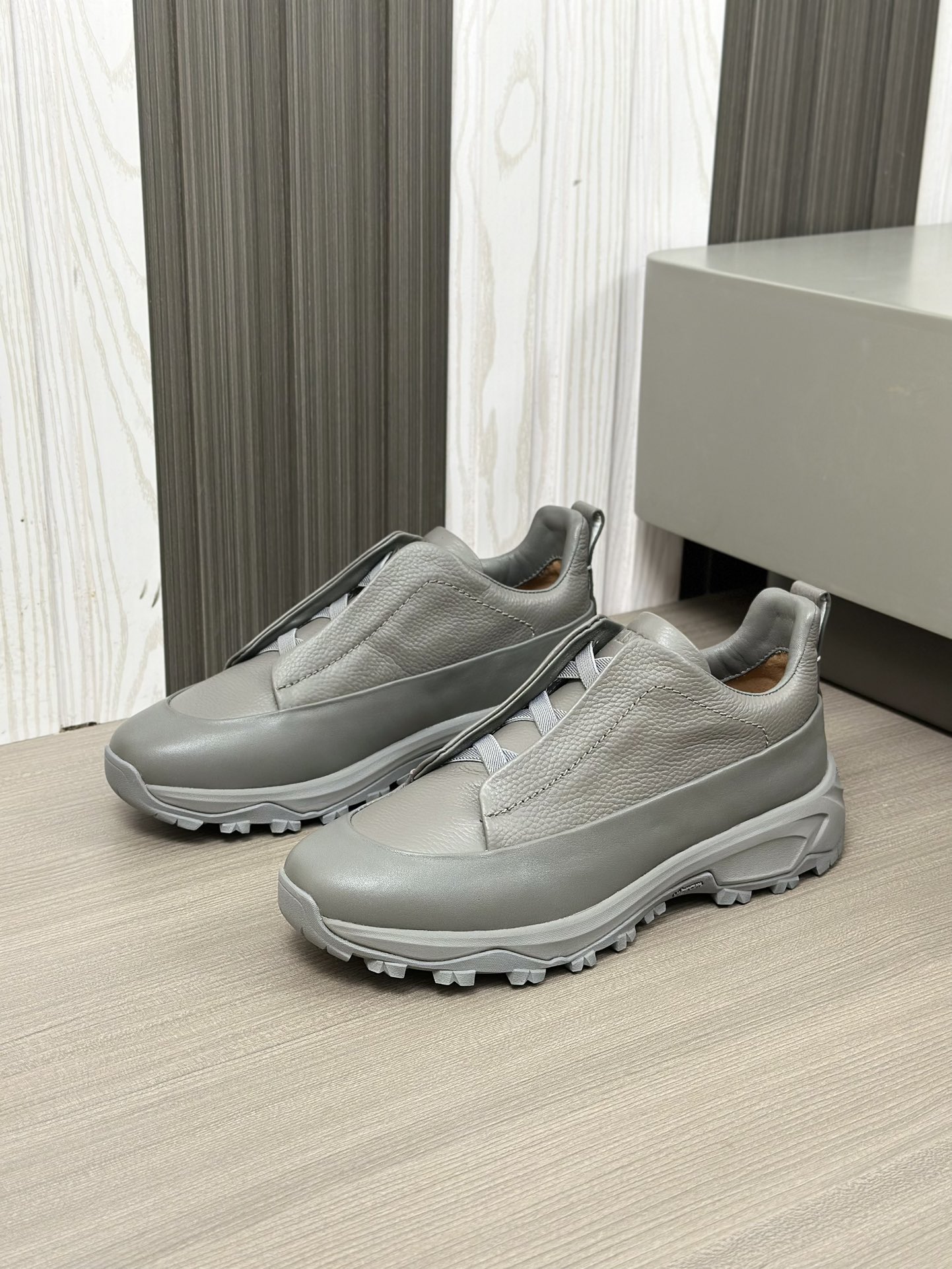 2024Nueva Serie ZEGNA Zegna Zapatos de los hombres de gamuza Triple StitchMonte zapatos casuales de 