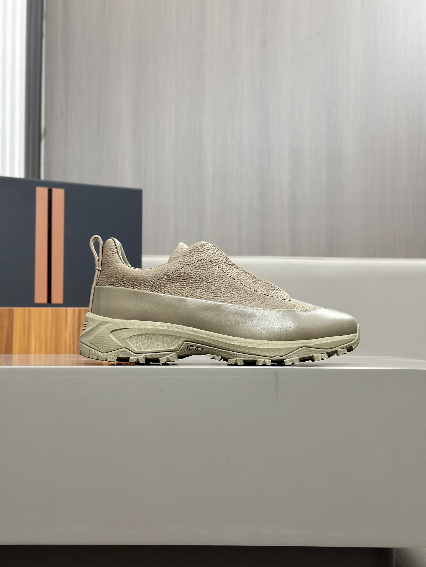 2024Nueva Serie ZEGNA Zegna Zapatos de los hombres de gamuza Triple StitchMonte zapatos casuales de 