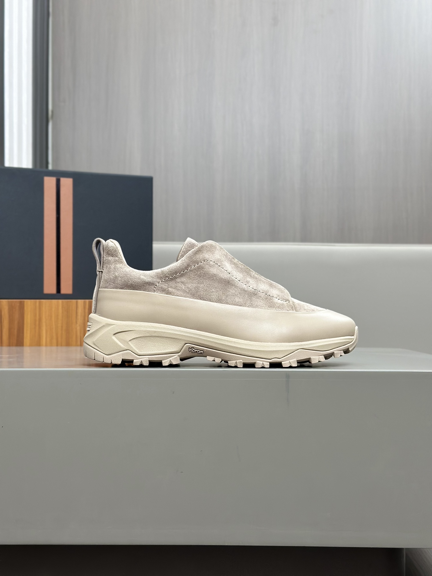 2024Nueva Serie ZEGNA Zegna Zapatos de los hombres de gamuza Triple StitchMonte zapatos casuales de 