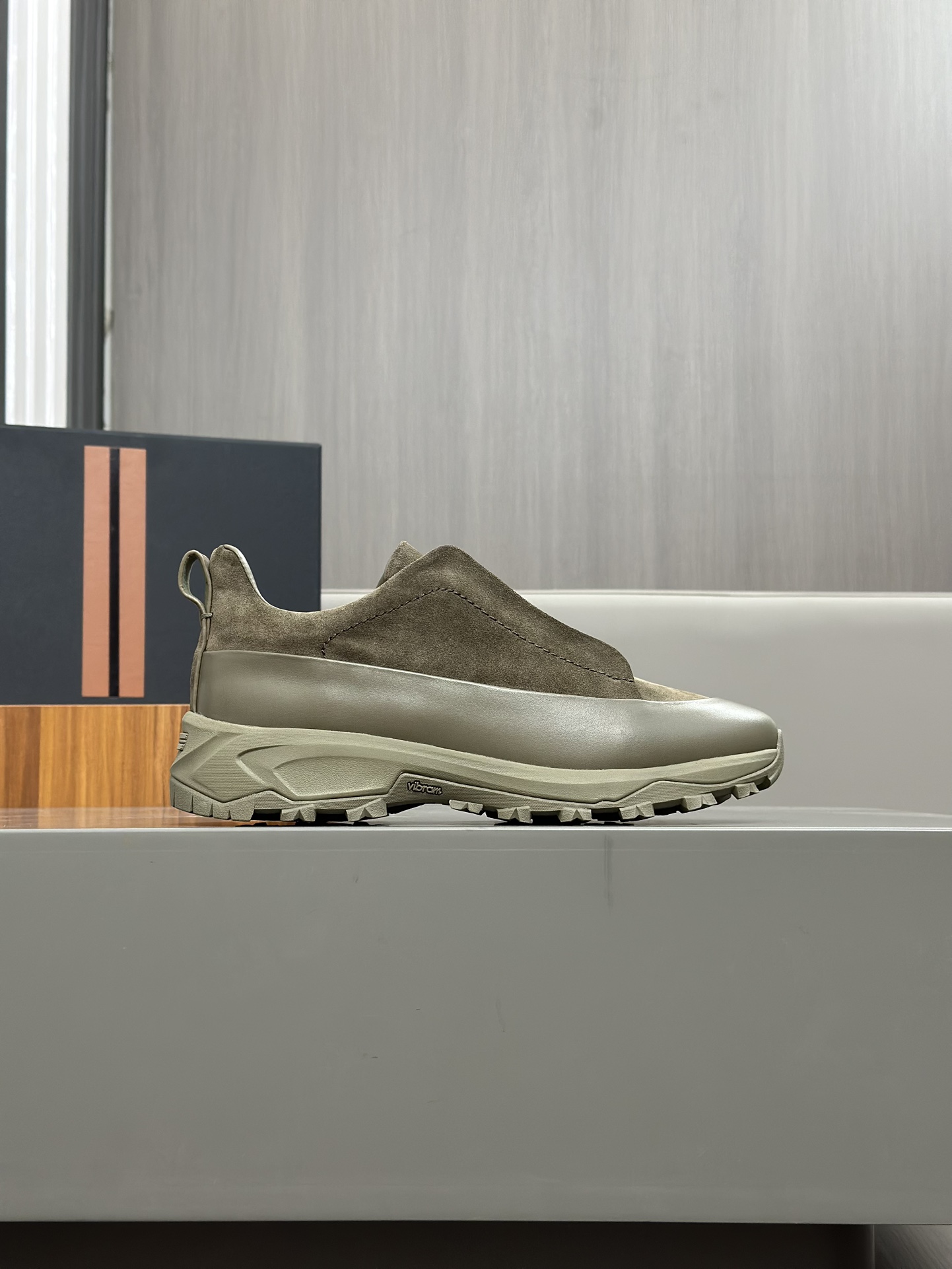 2024Nueva Serie ZEGNA Zegna Zapatos de los hombres de gamuza Triple StitchMonte zapatos casuales de 