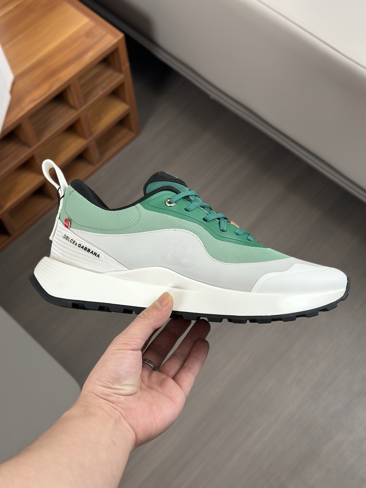 --Nuevo--Dolce&Gabbana--DG de gama alta de los hombres zapatos deportivo-casual. Mostrador superior 