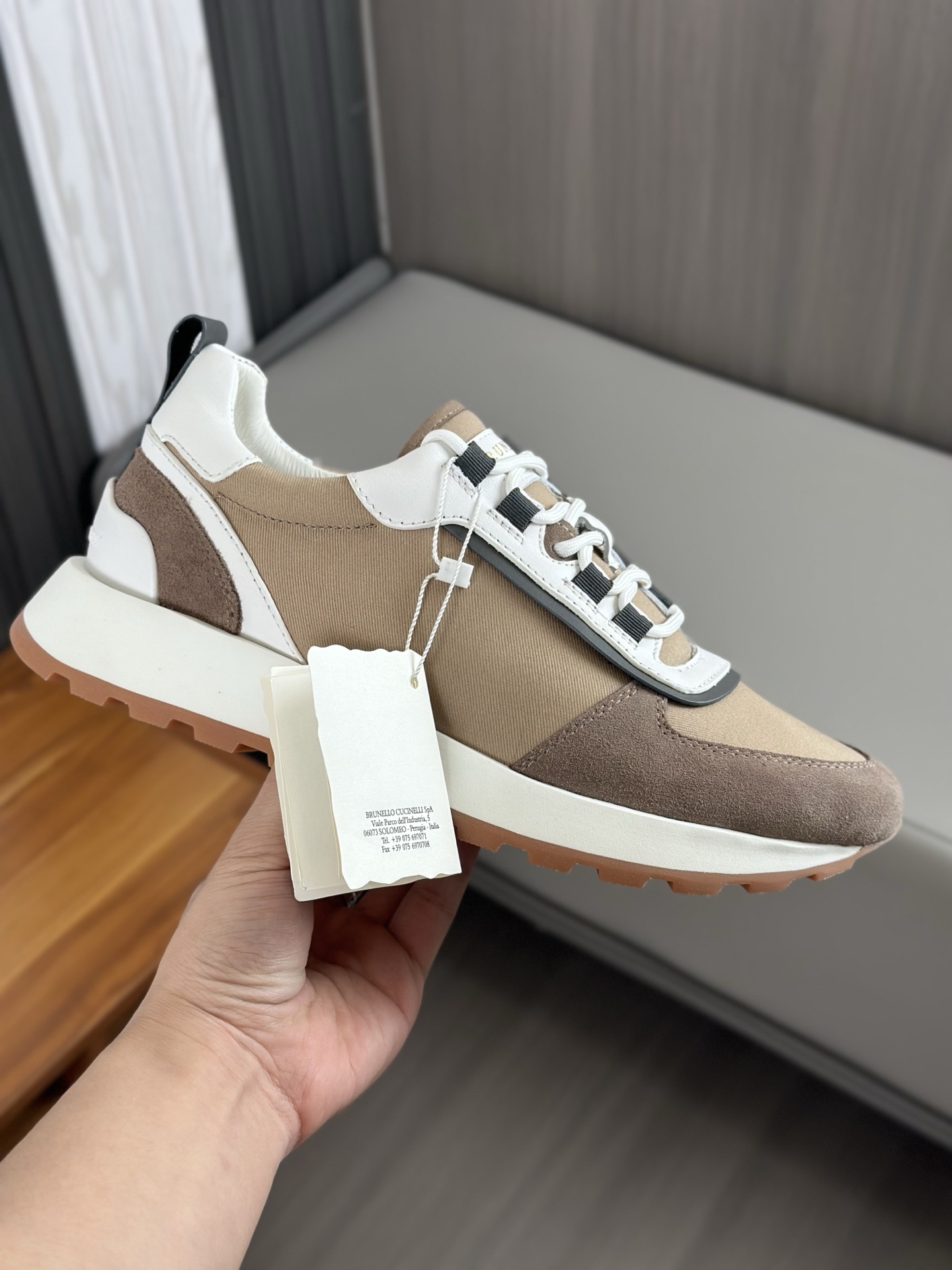 Brunello Cucinelli 2025 ss primavera y verano nuevos zapatos de los hombres a que se refiere (BC) Es