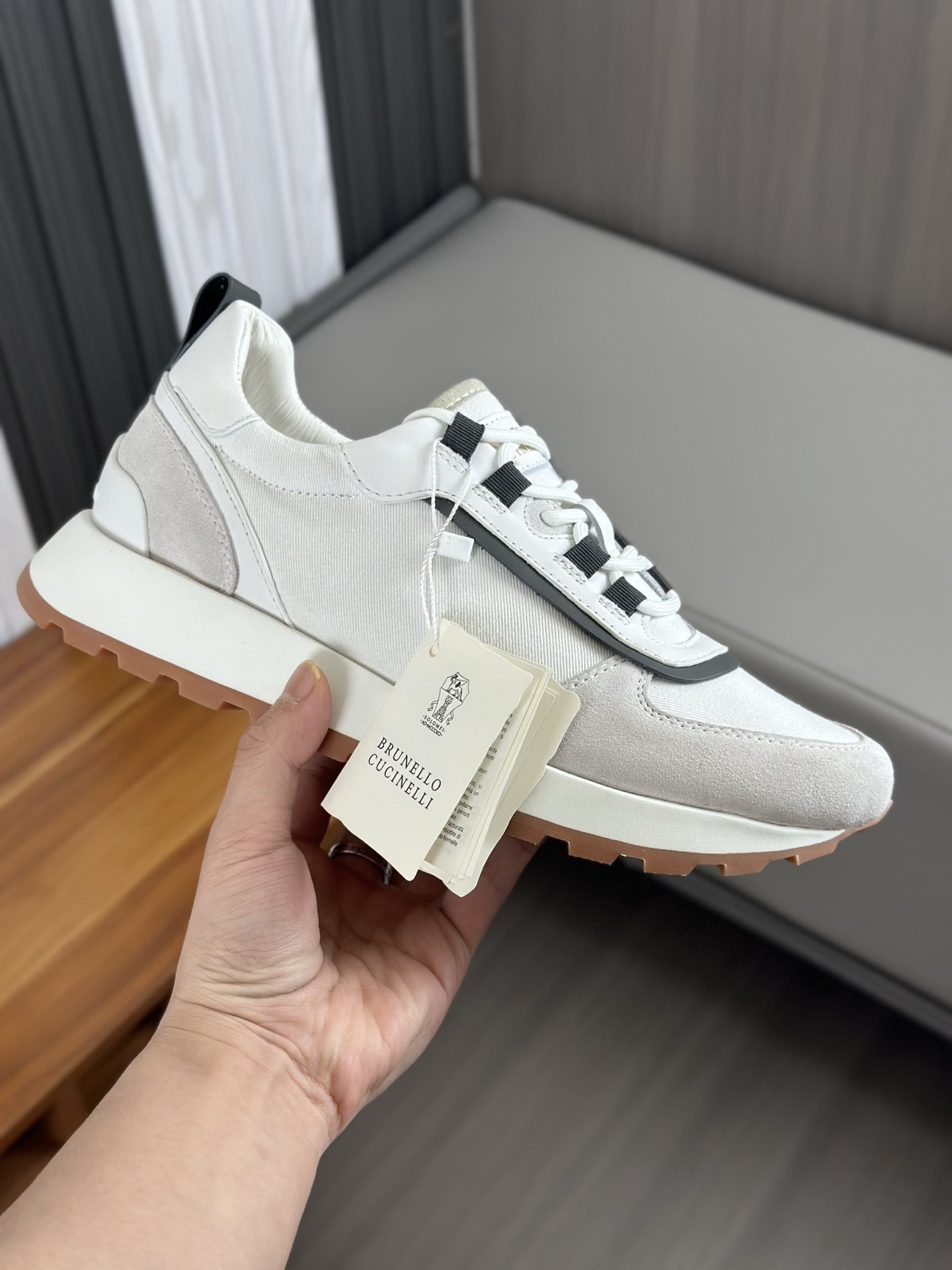 Brunello Cucinelli 2025 ss primavera y verano nuevos zapatos de los hombres a que se refiere (BC) Es