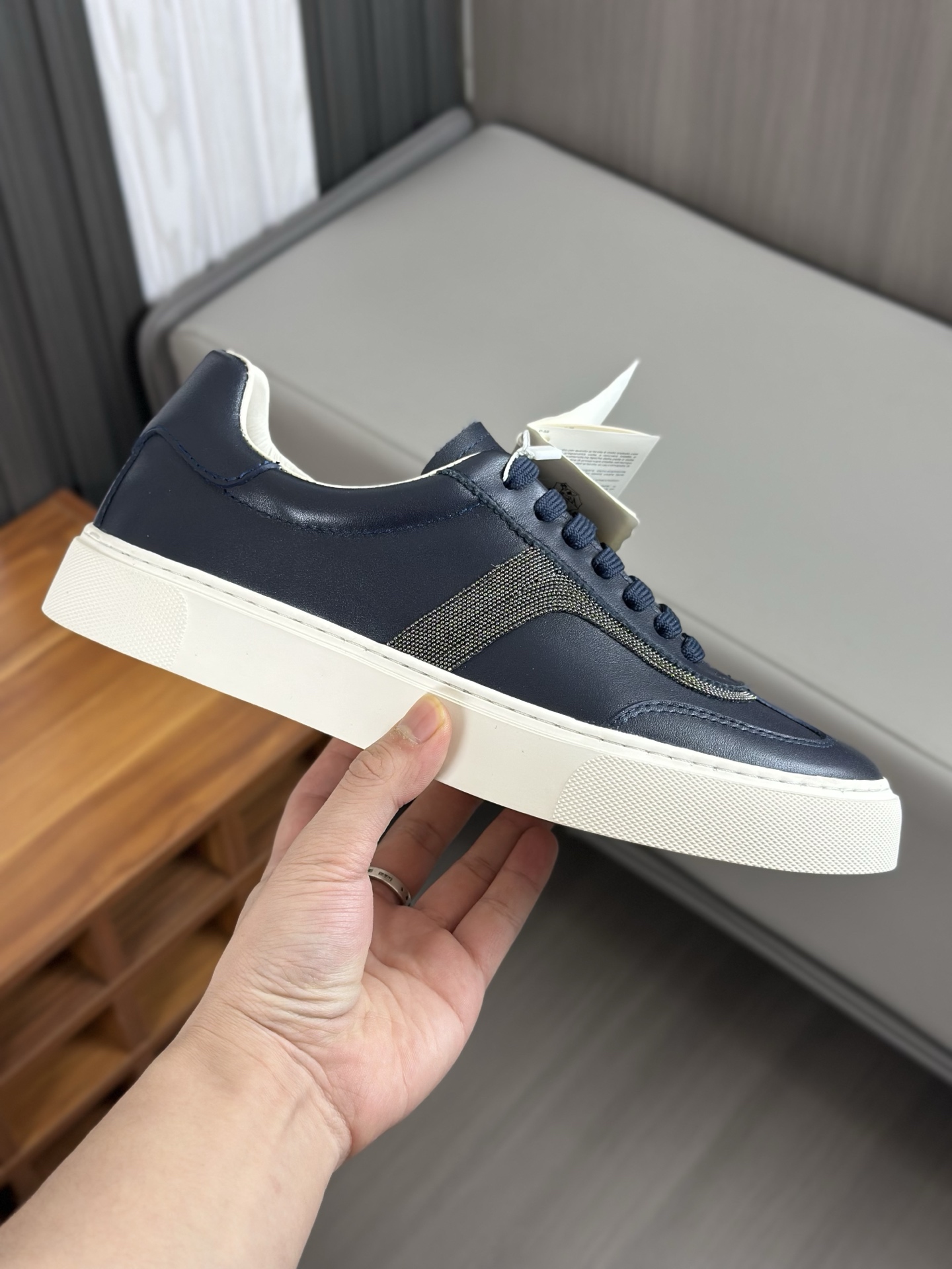 Brunello Cucinelli 2025 ss primavera y verano nuevos zapatos de los hombres a que se refiere (BC) Es