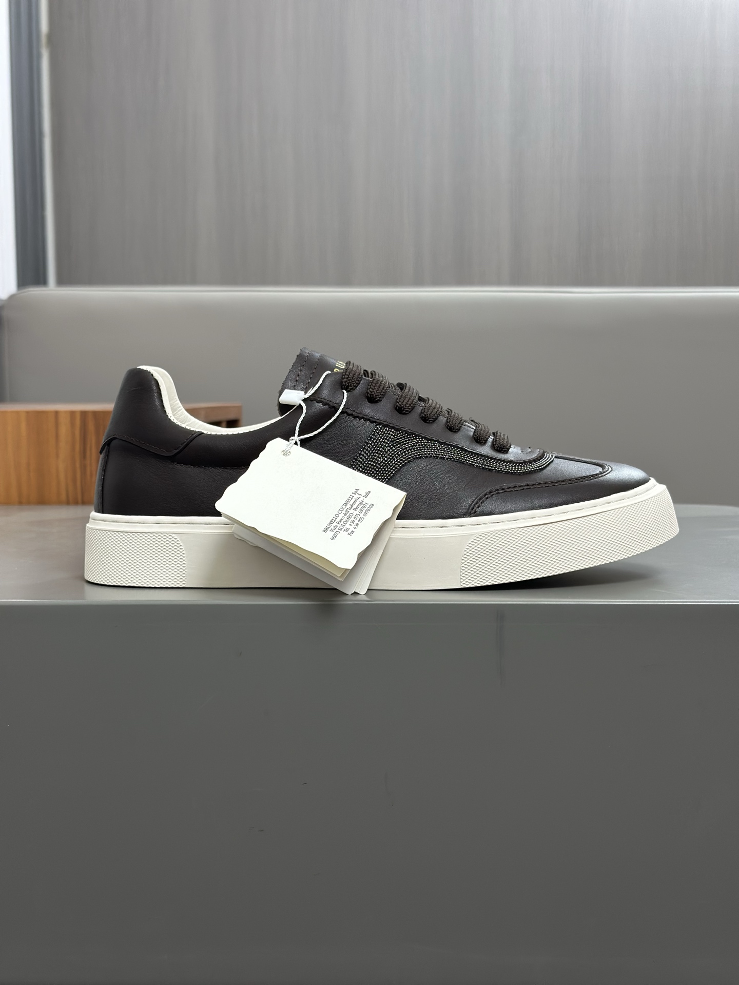 Brunello Cucinelli 2025 ss primavera y verano nuevos zapatos de los hombres a que se refiere (BC) Es