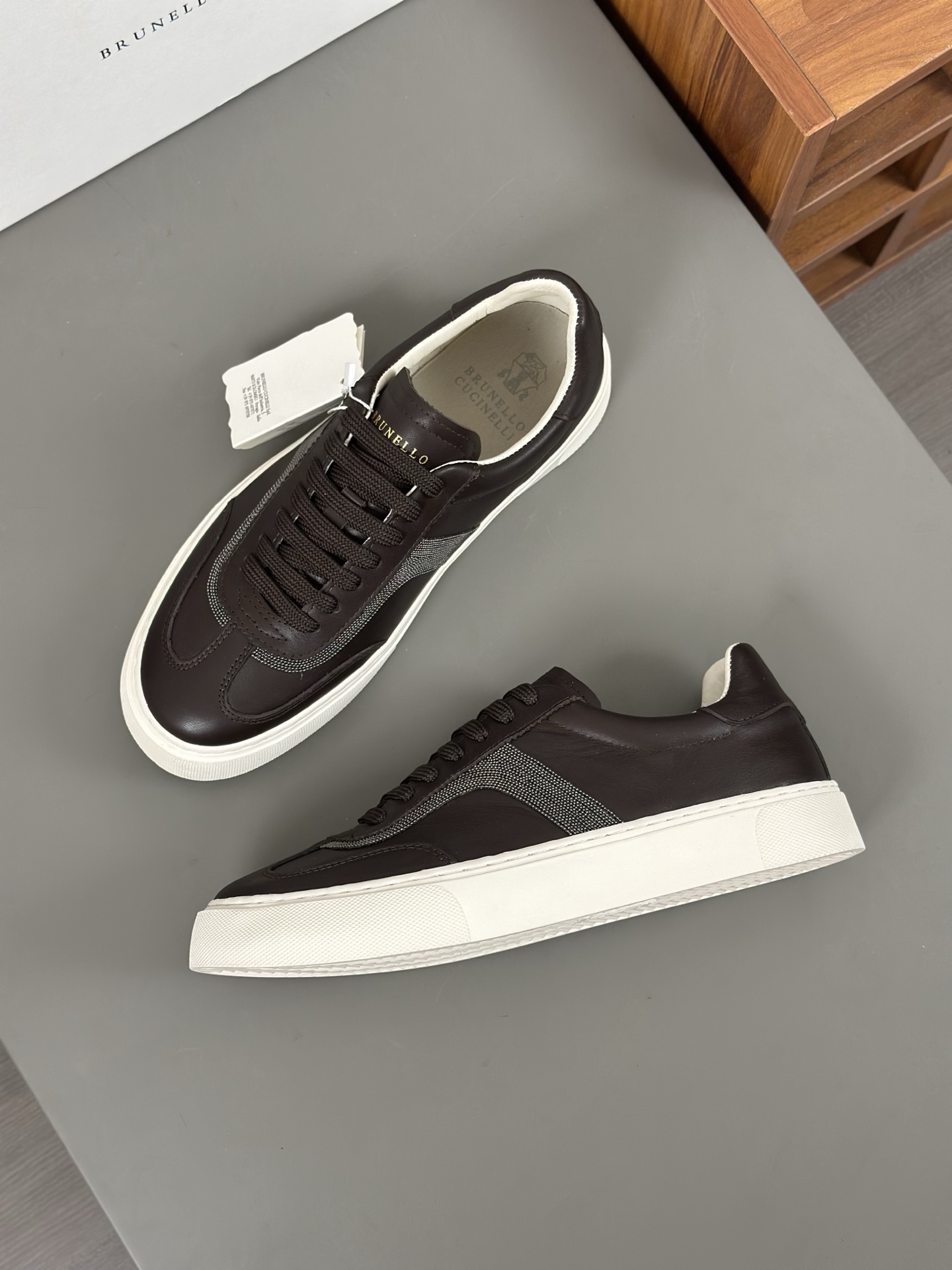 Brunello Cucinelli 2025 ss primavera y verano nuevos zapatos de los hombres a que se refiere (BC) Es