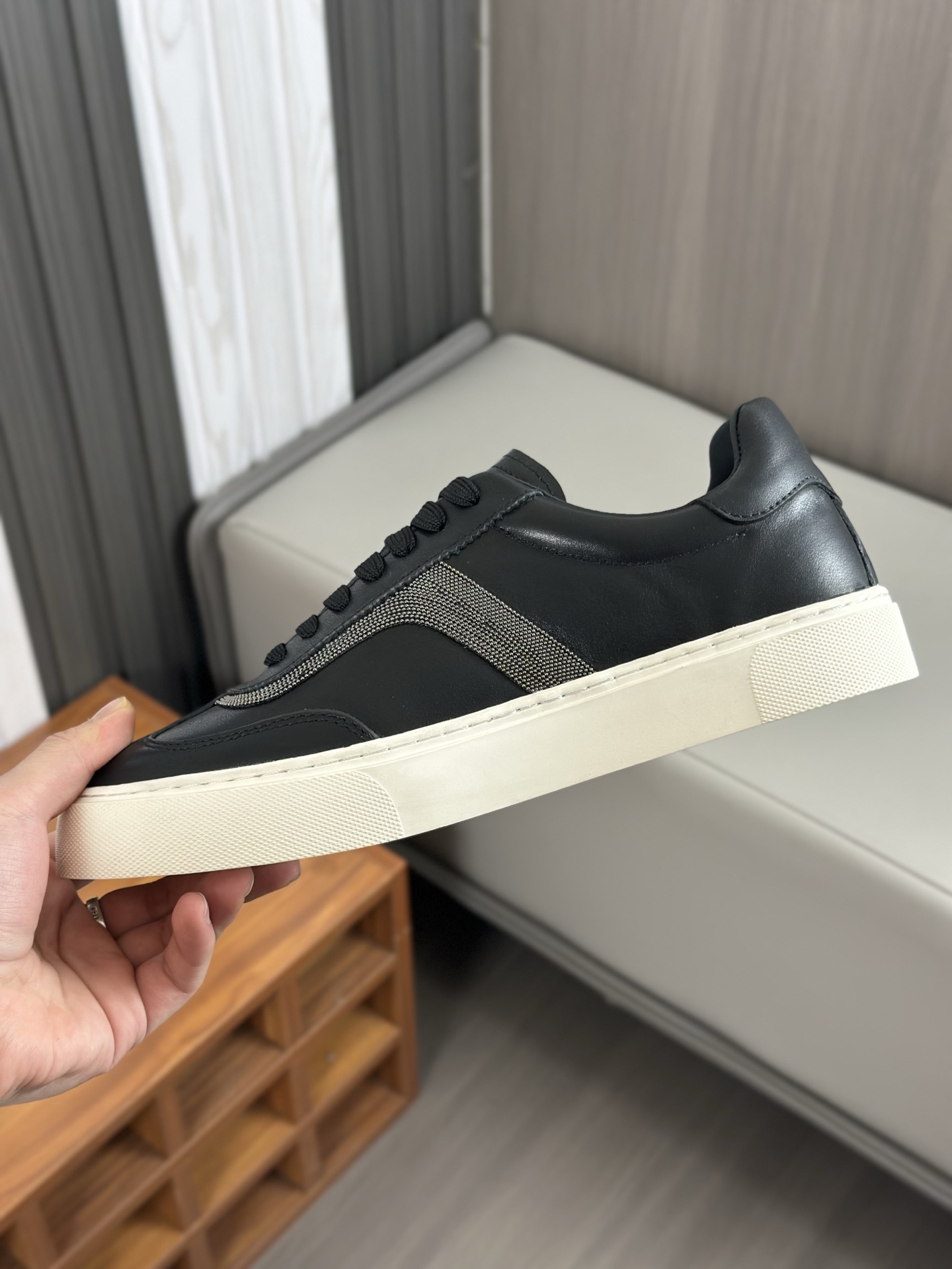 Brunello Cucinelli 2025 ss primavera y verano nuevos zapatos de los hombres a que se refiere (BC) Es