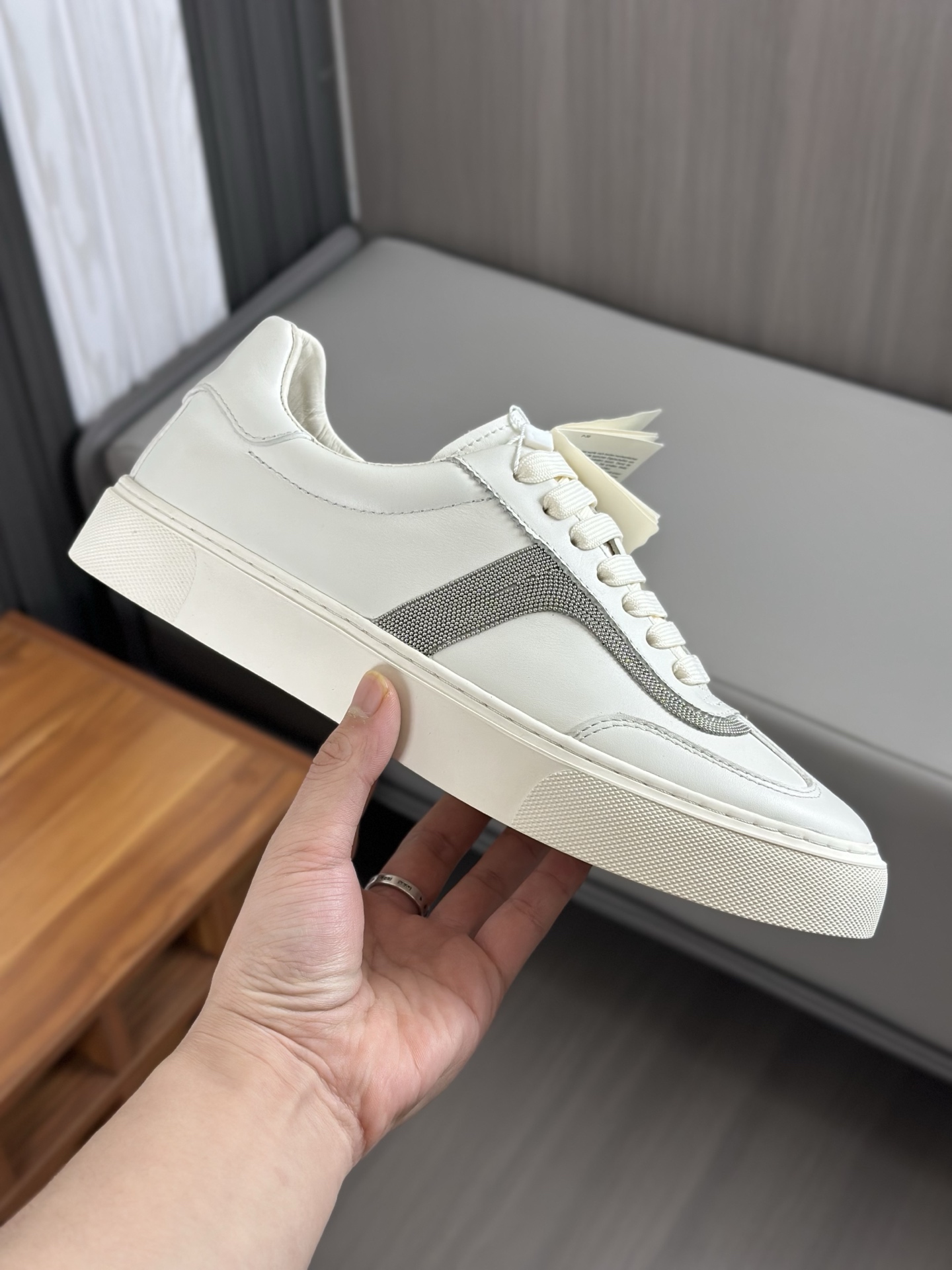 Brunello Cucinelli 2025 ss primavera y verano nuevos zapatos de los hombres a que se refiere (BC) Es