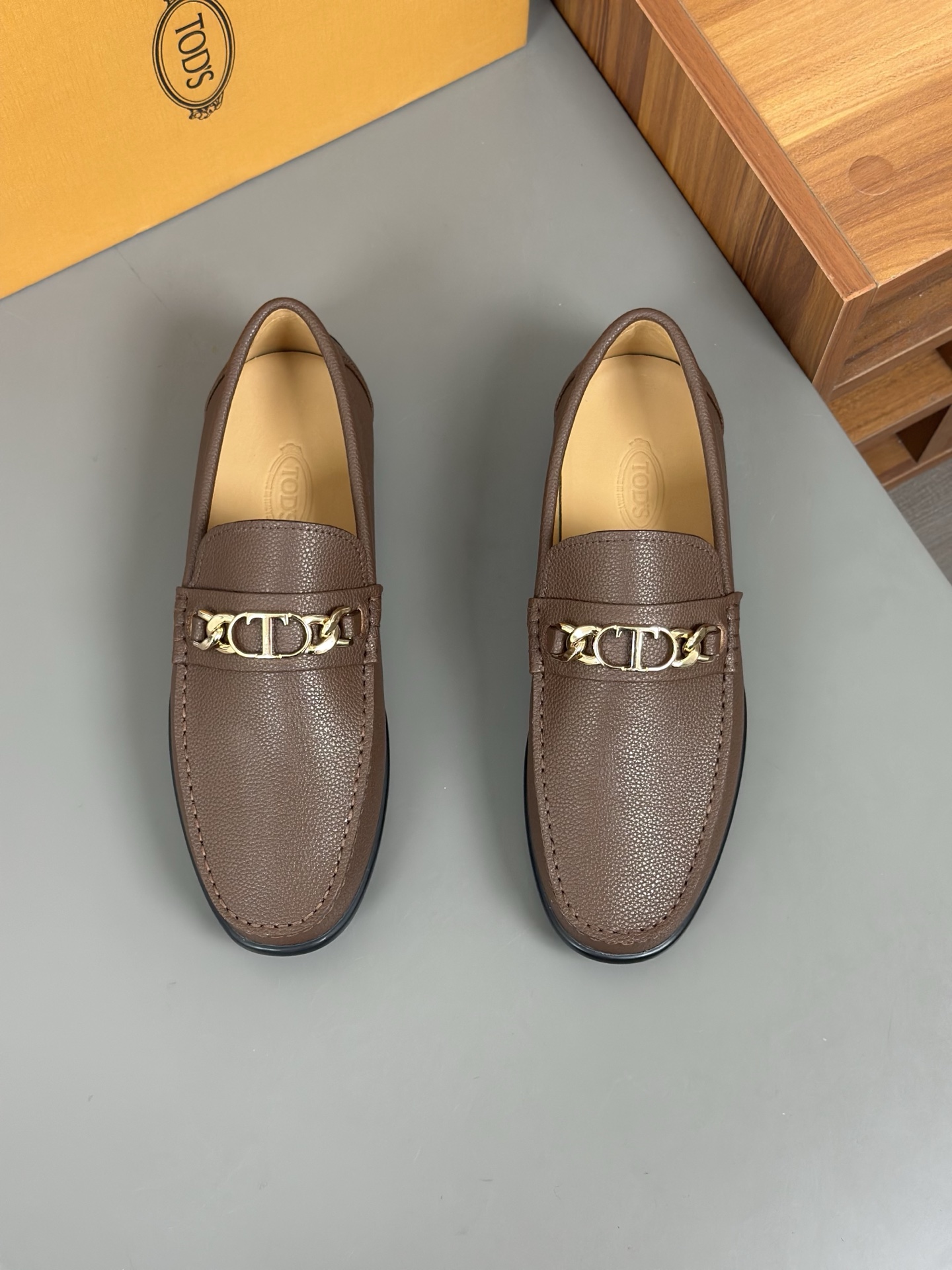 punto explosivo nuevo en los estantes, de alta calidad Tods familia de los hombres de soja zapatos d
