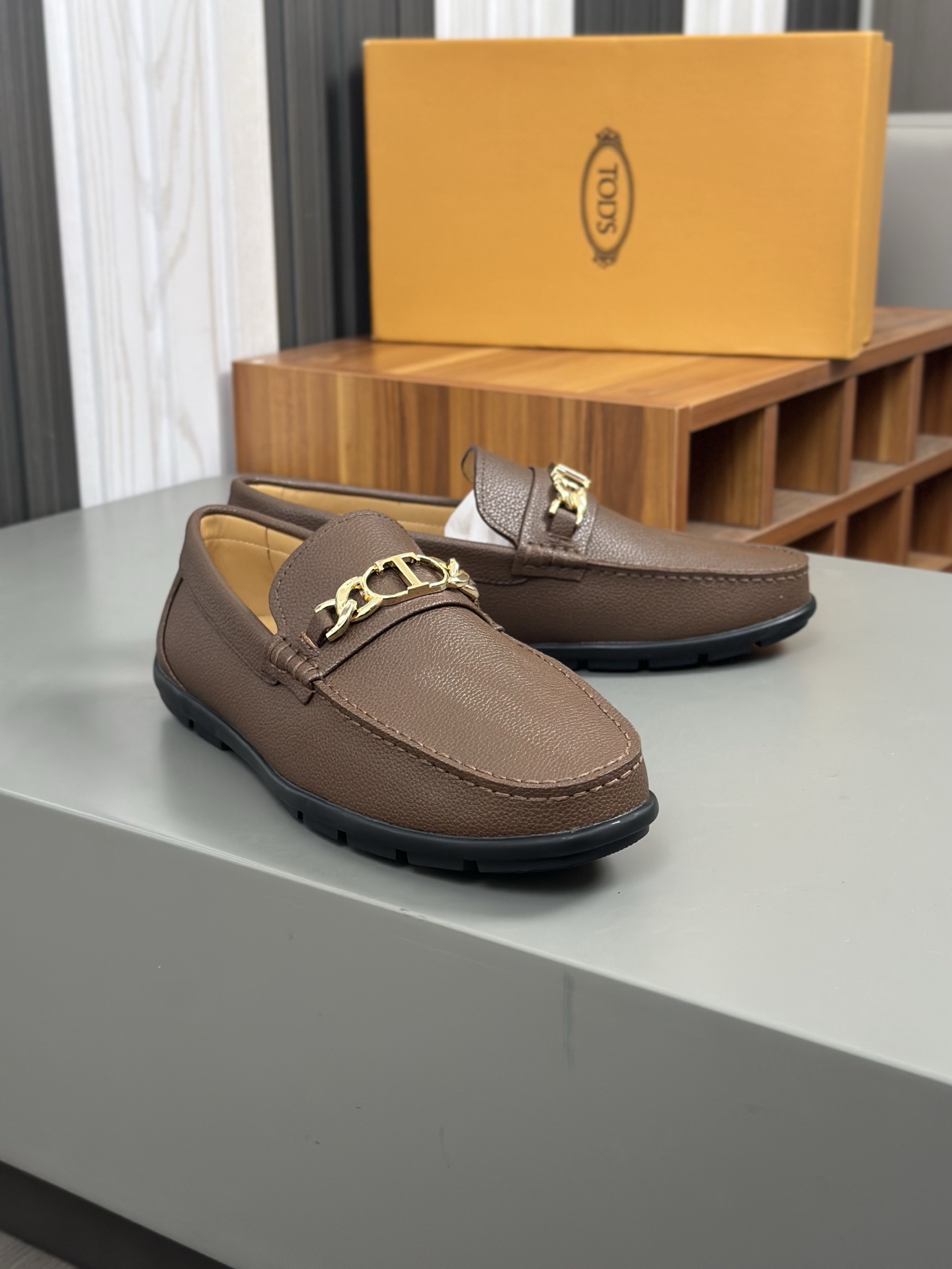 punto explosivo nuevo en los estantes, de alta calidad Tods familia de los hombres de soja zapatos d