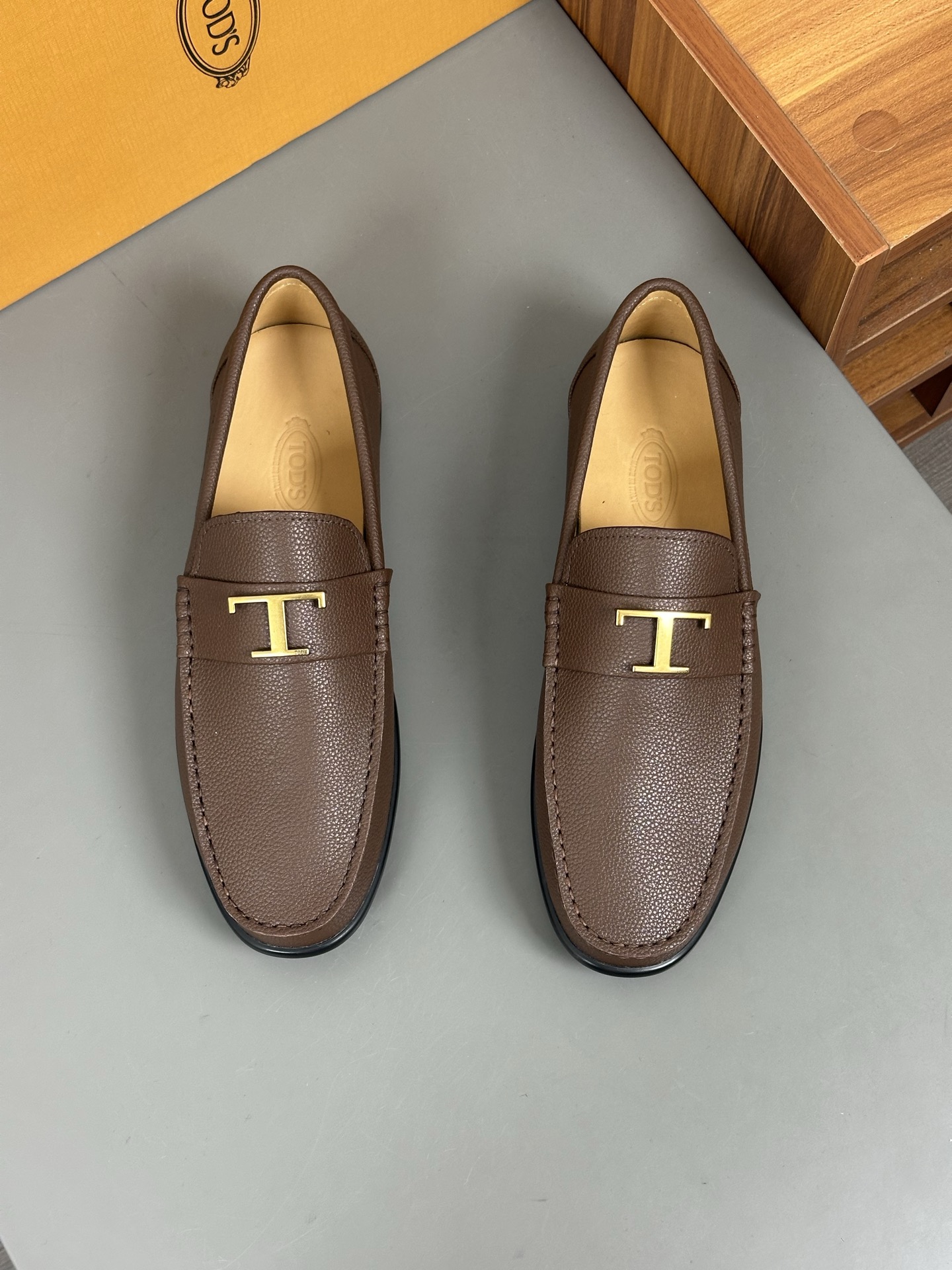 punto explosivo nuevo en los estantes, de alta calidad Tods familia de los hombres de soja zapatos d